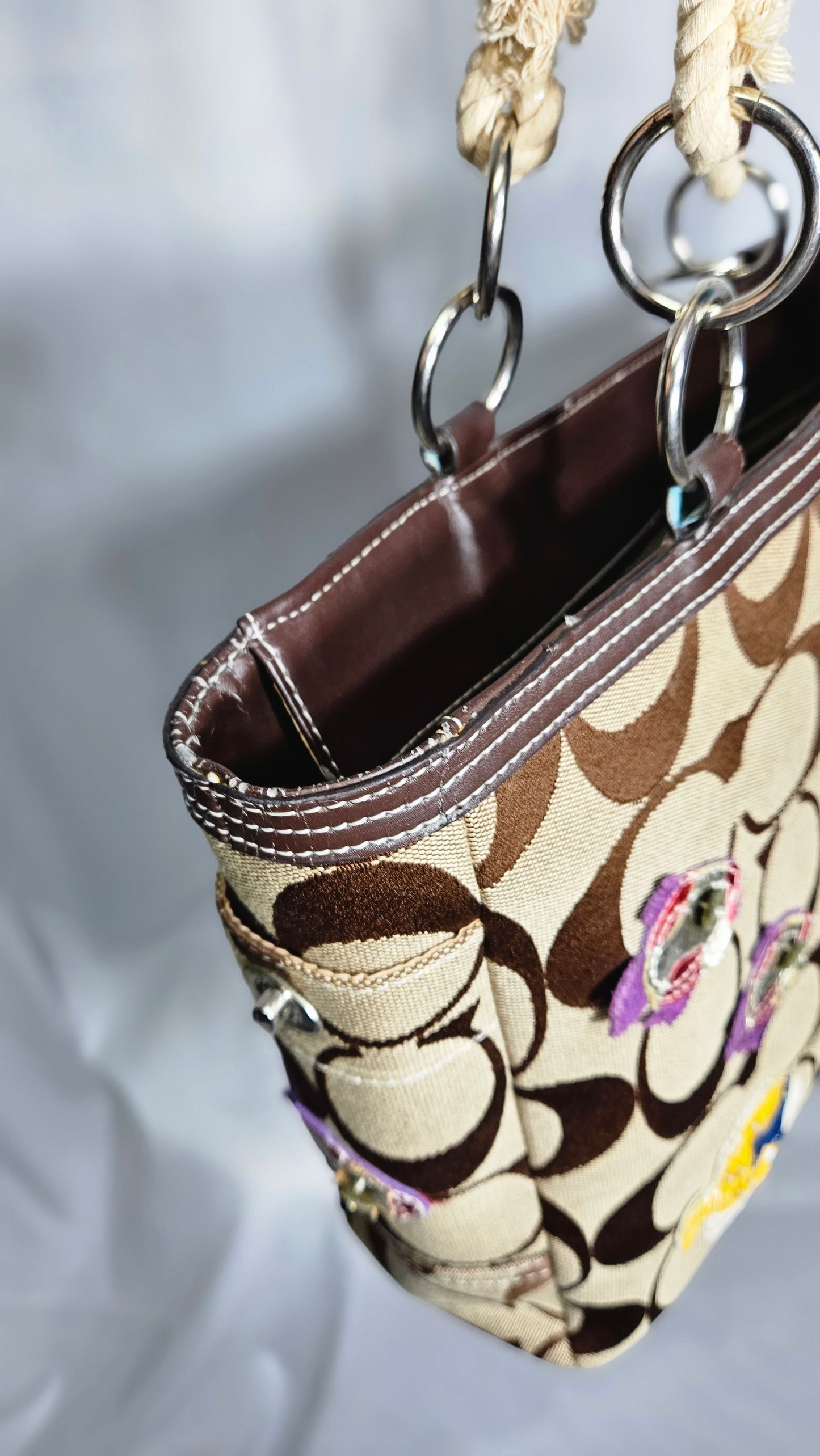 Vintage Coach-Inspired Patchwork Handbag – A Timeless Treasure