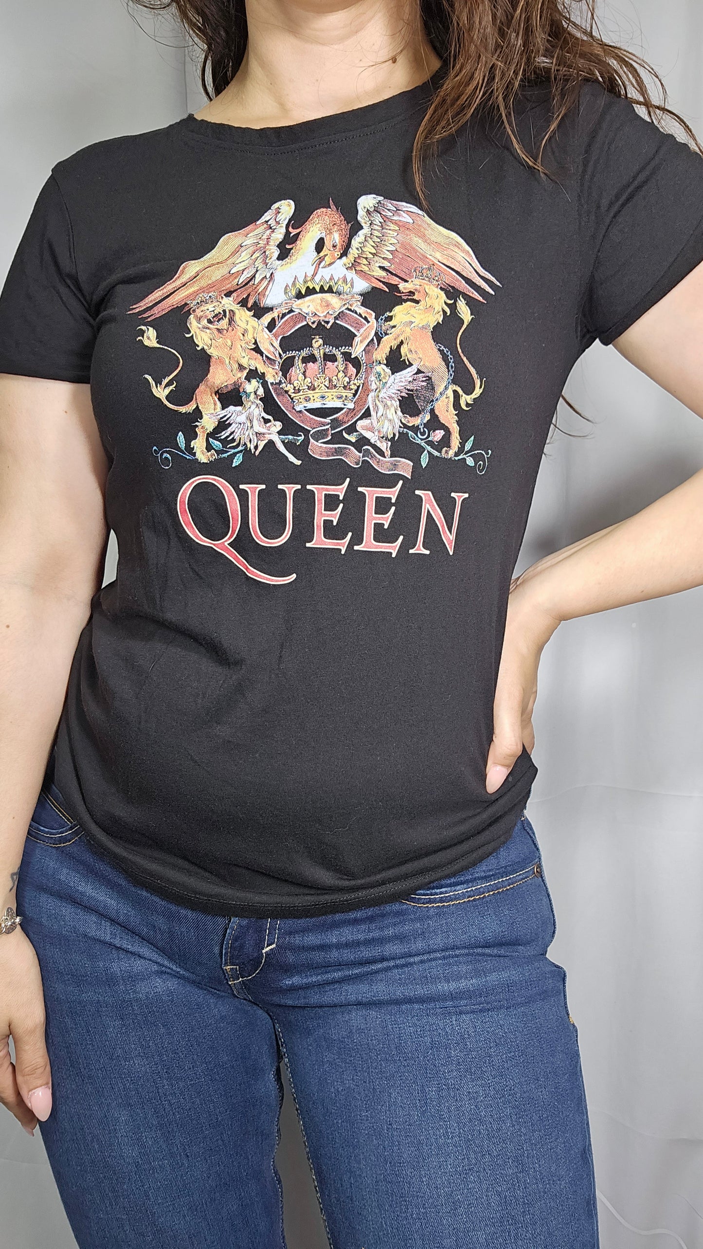 Queen band T-Shirt Tee Top second-hand find