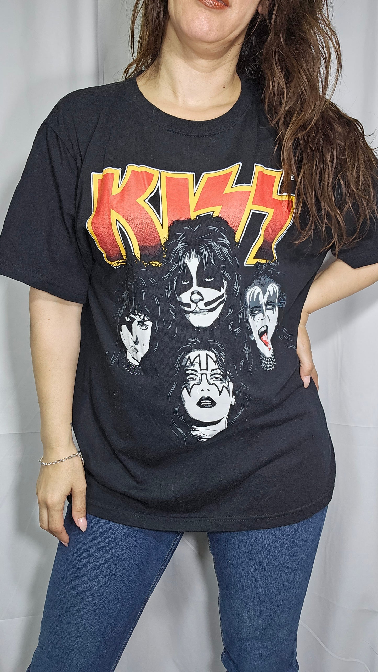 Kizz band T-Shirt Tee Top second-hand find