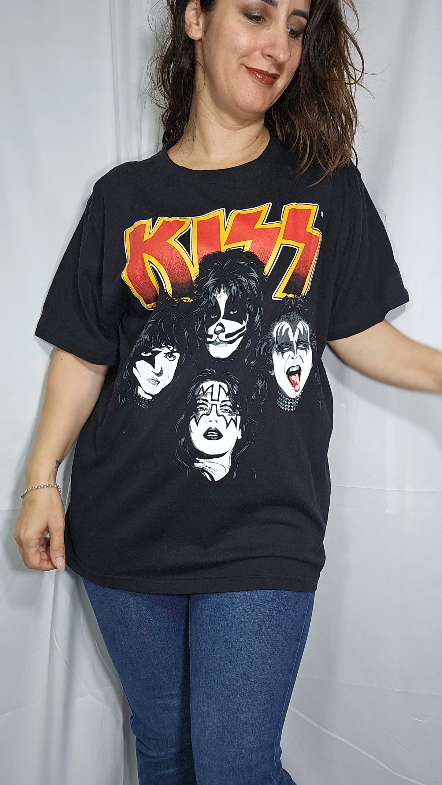 Kizz band T-Shirt Tee Top second-hand find