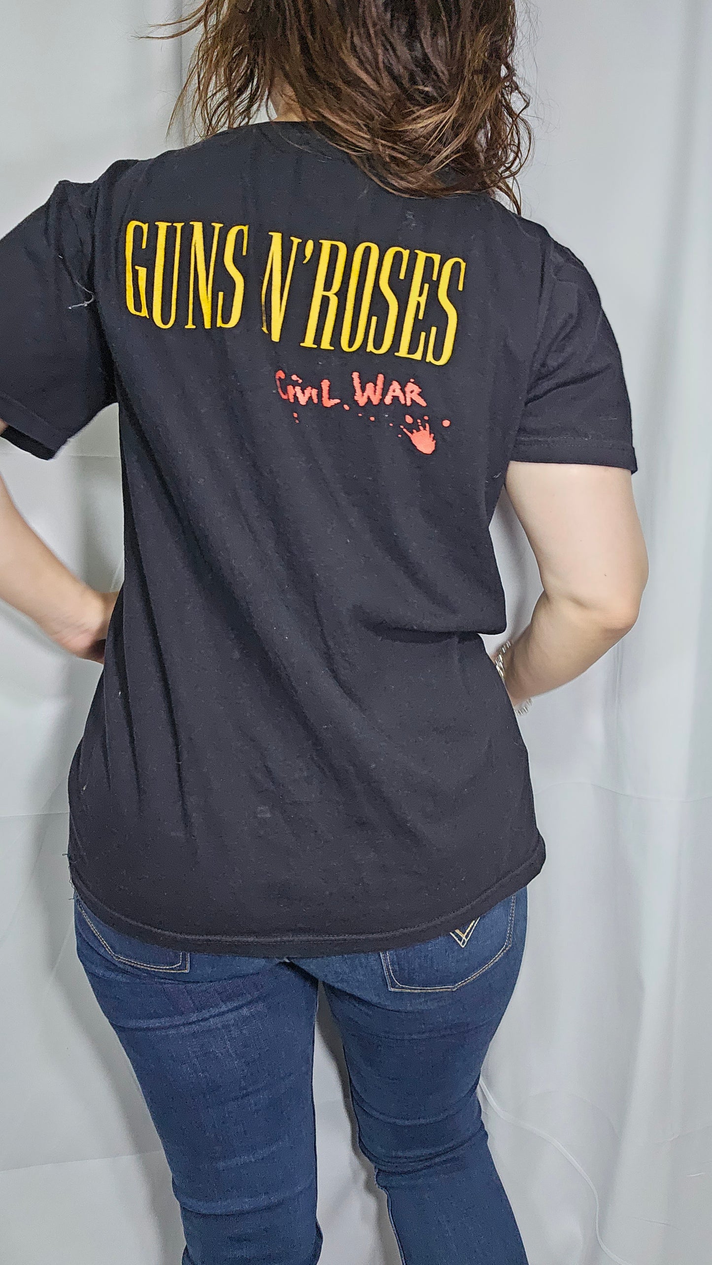 Guns N' Roses band T-Shirt Tee Top second-hand find