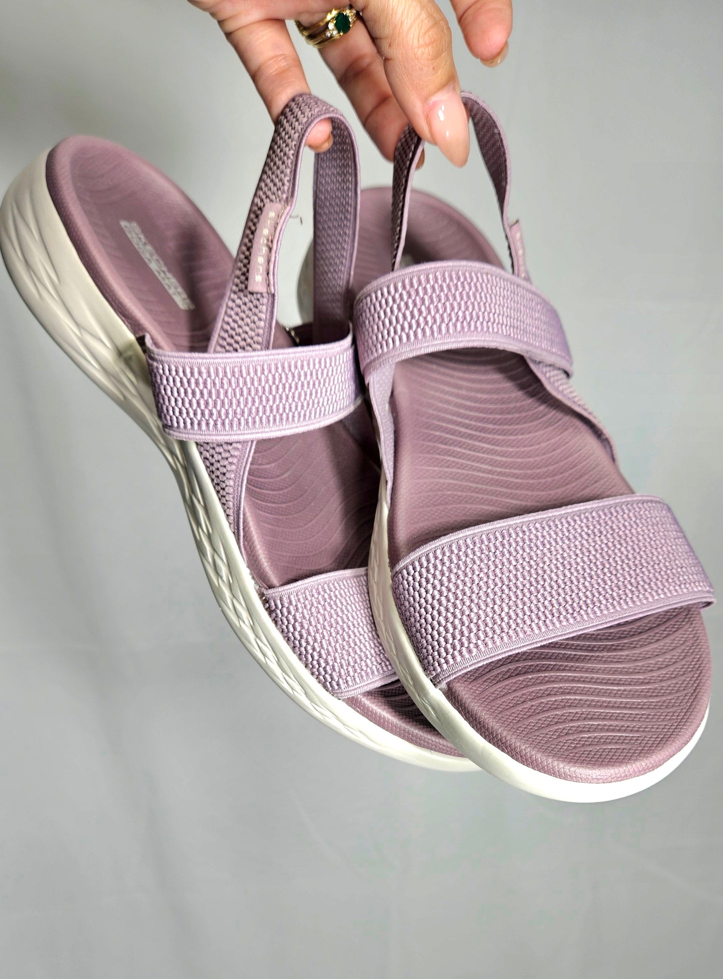 Skechers OTG (On the GO) 600 – Flawless sandal.