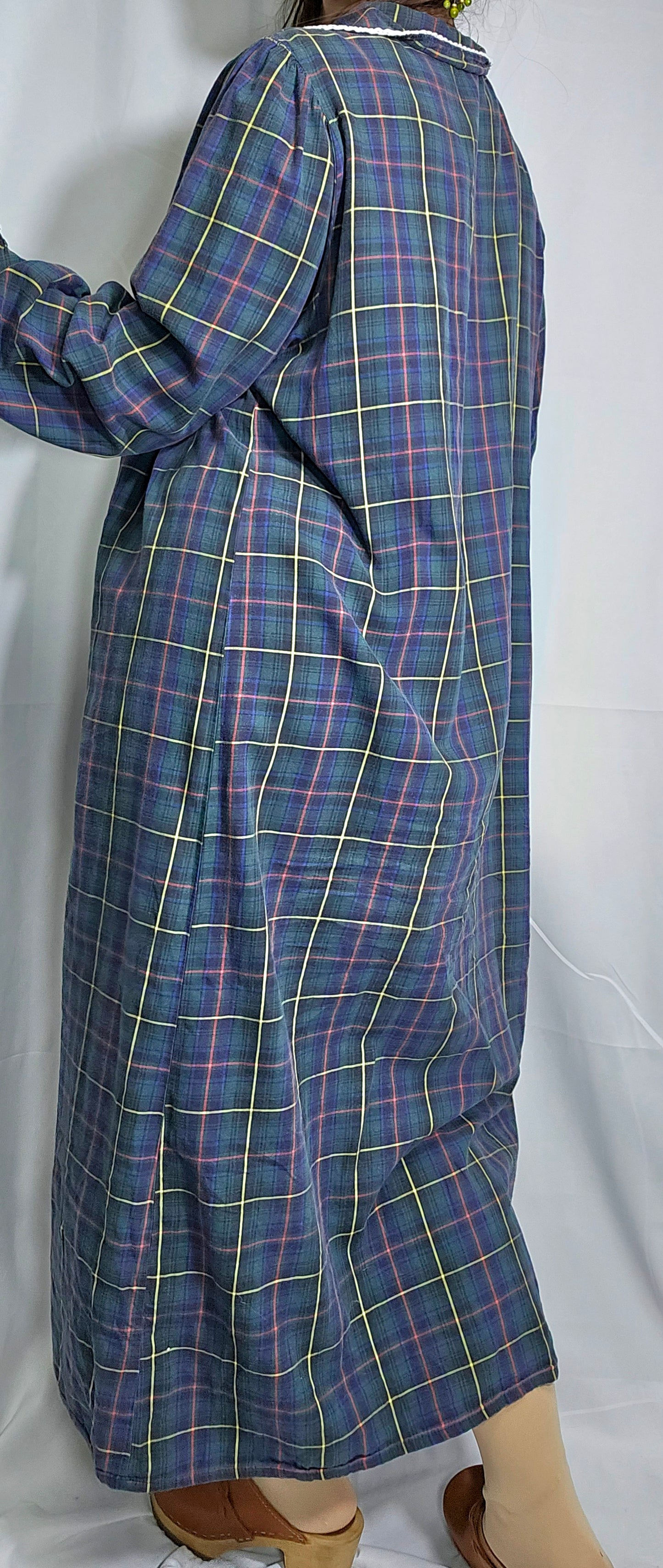 Vintage Blue/Green Plaid Long Nightgown Large