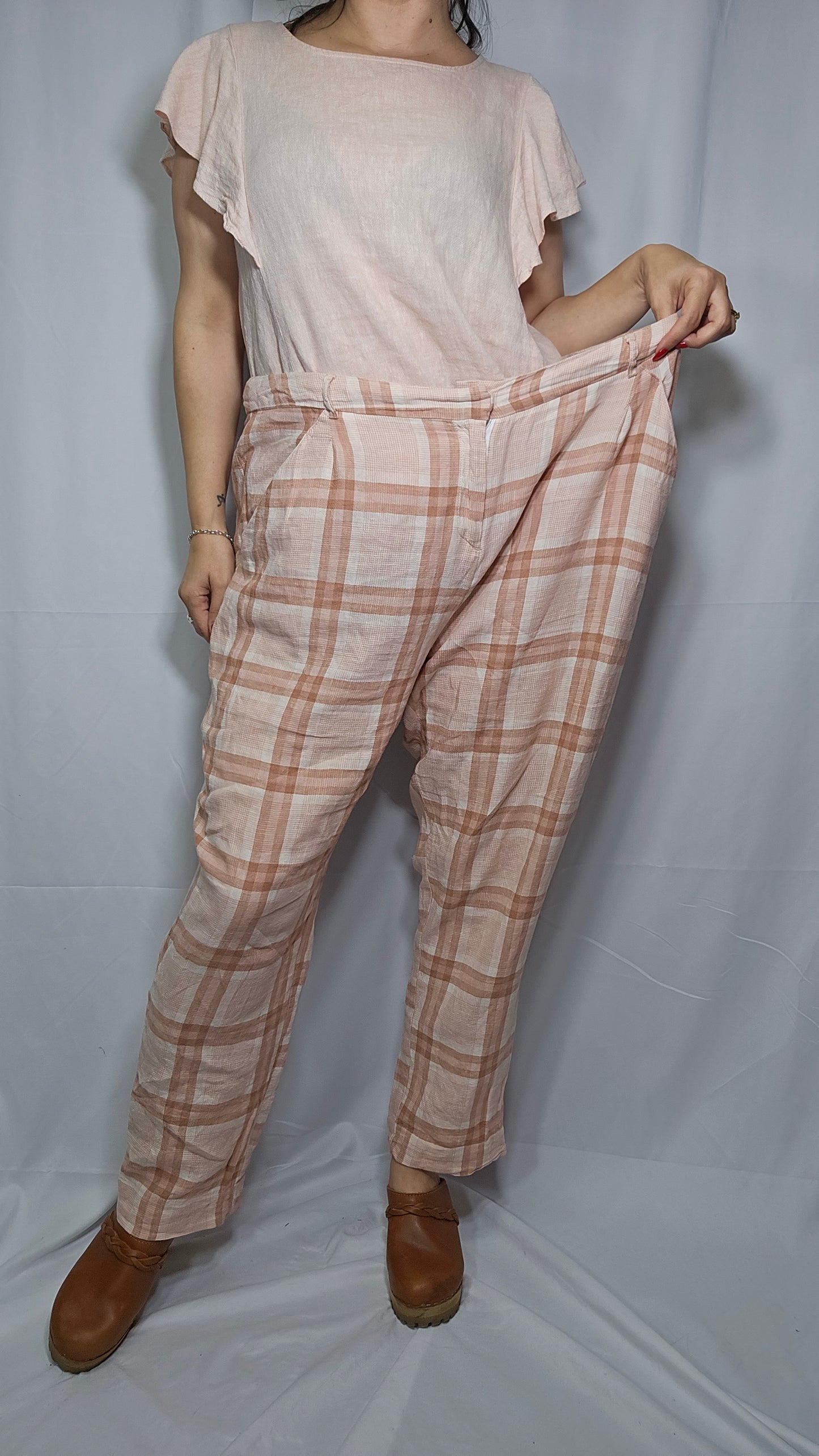 Plus size Grace Hill  Pants - Trousers Size 18 Curvy pants