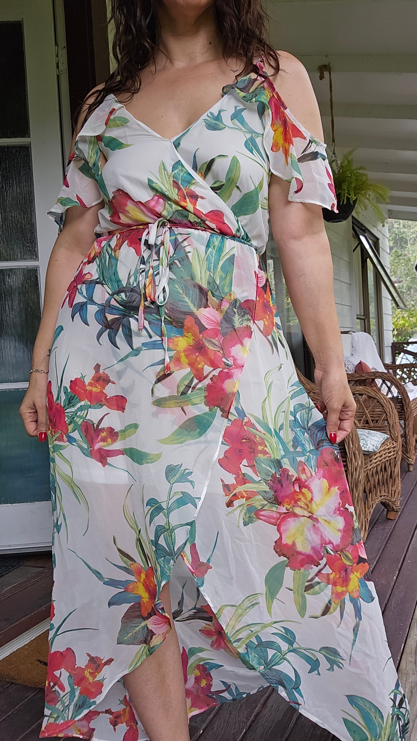 Wrap Dress Strappy cold shoulder frill - Wrap long dress with floral print in white, coral and green color