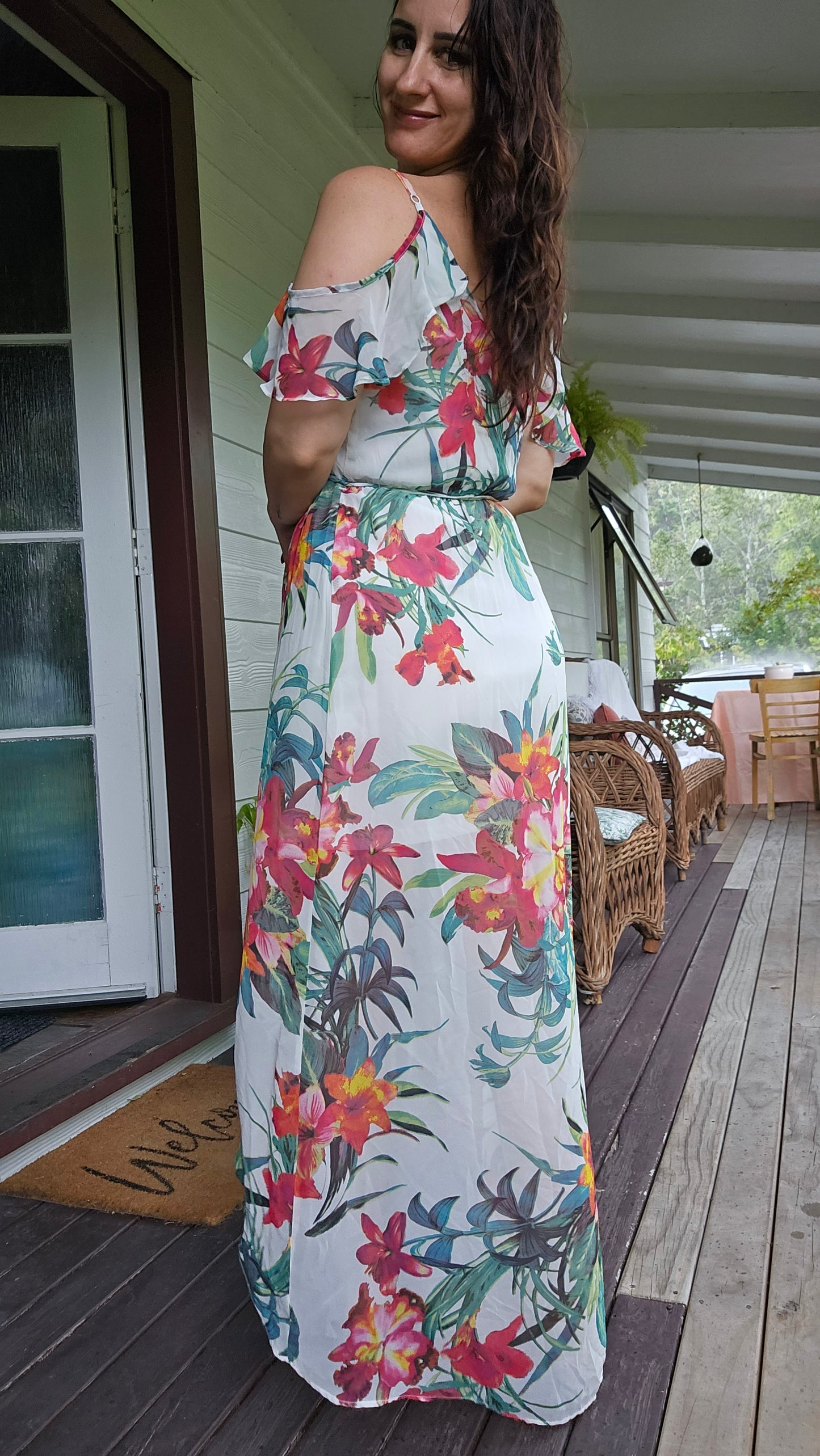 Wrap Dress Strappy cold shoulder frill - Wrap long dress with floral print in white, coral and green color