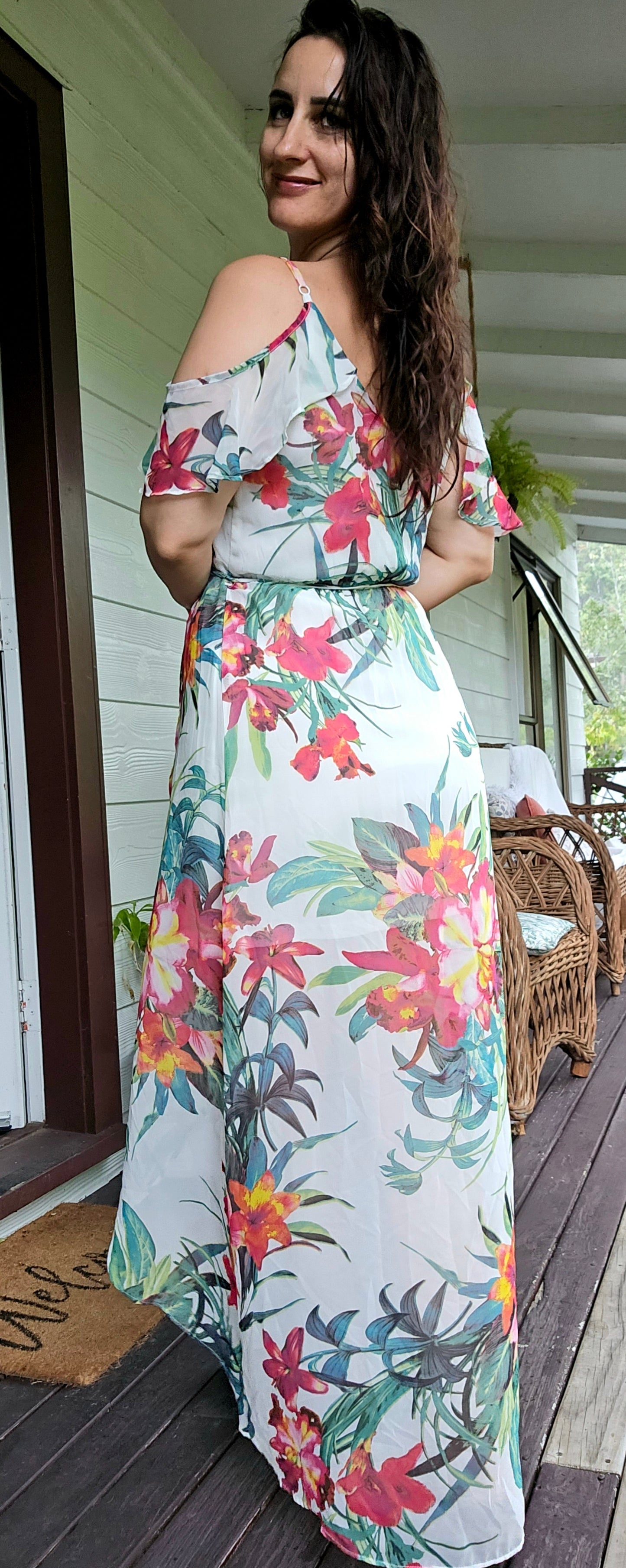 Wrap Dress Strappy cold shoulder frill - Wrap long dress with floral print in white, coral and green color