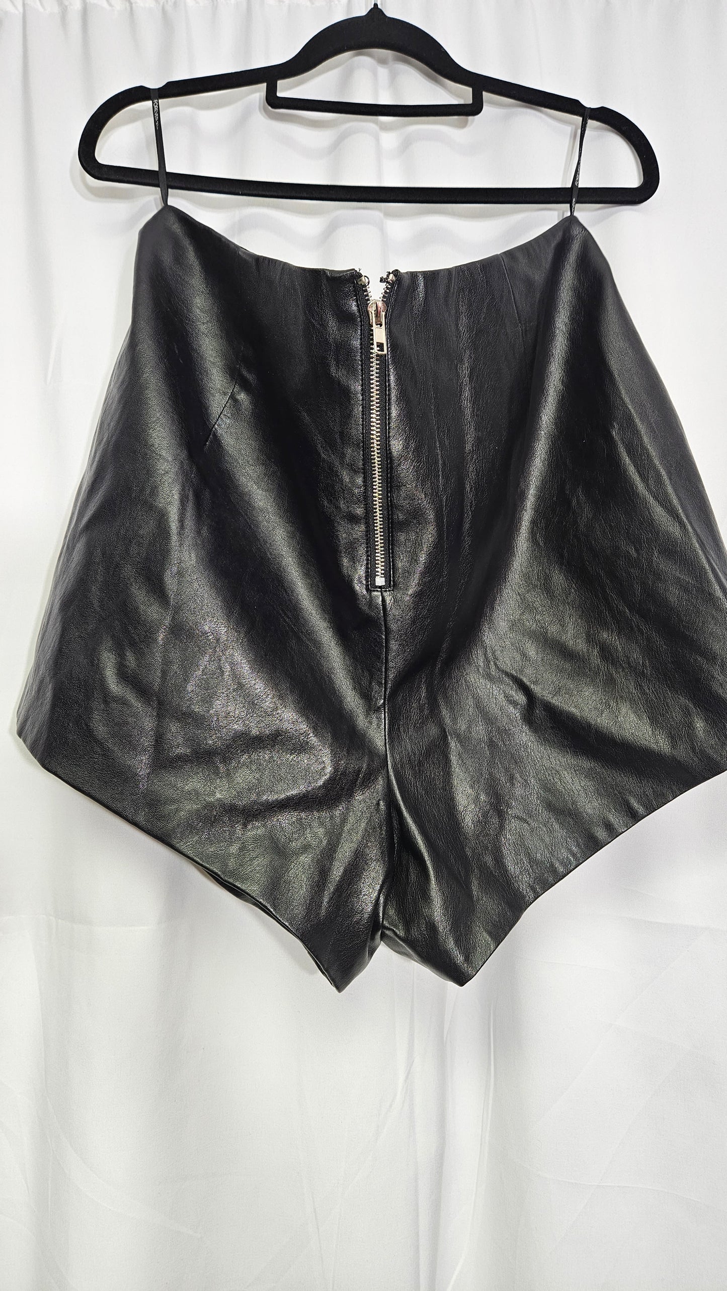 Faux leather Sexy Shorts plus size