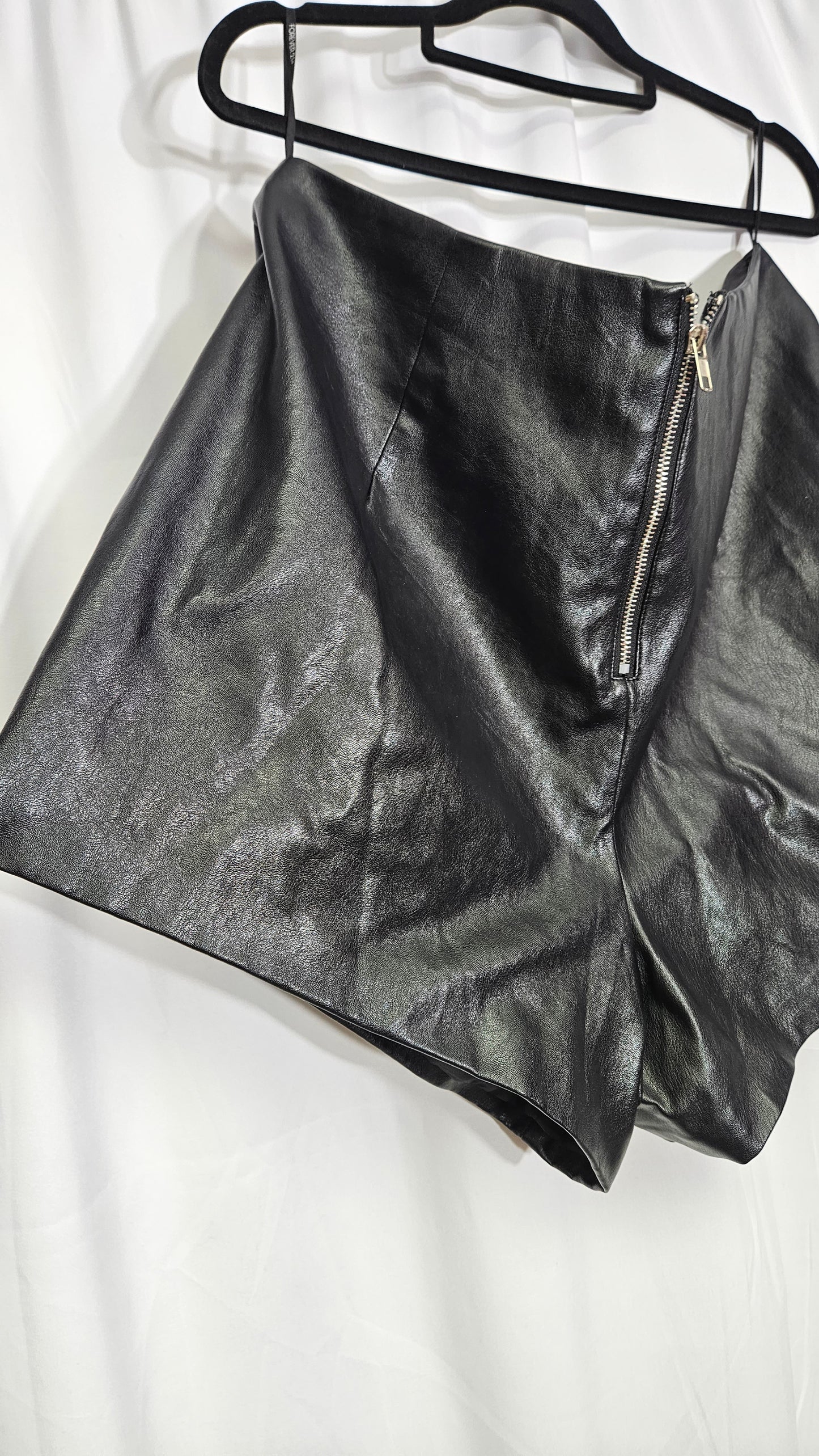 Faux leather Sexy Shorts plus size