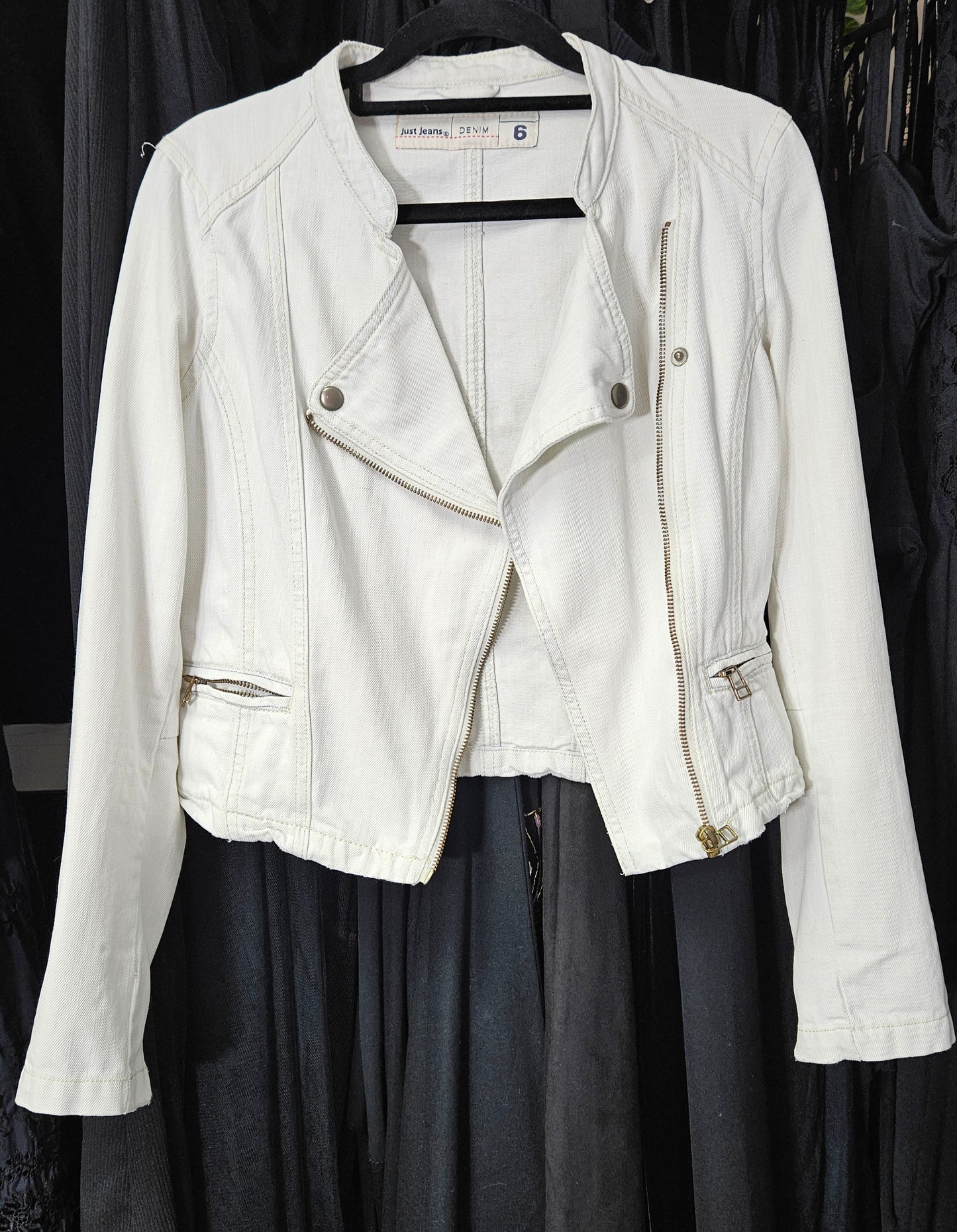 Gorgeous preloved White Denim jacket