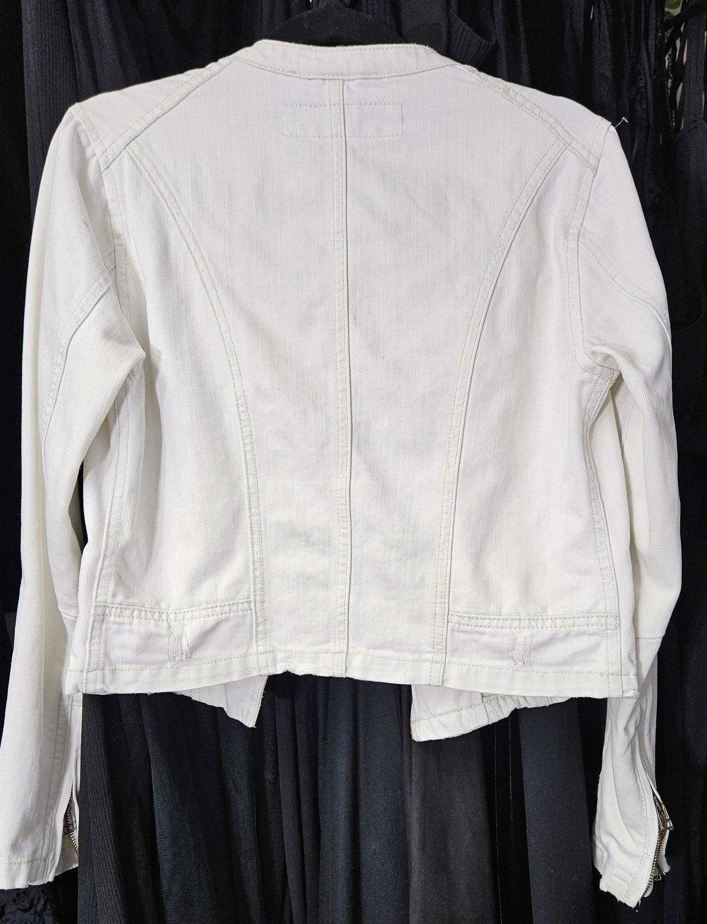 Gorgeous preloved White Denim jacket