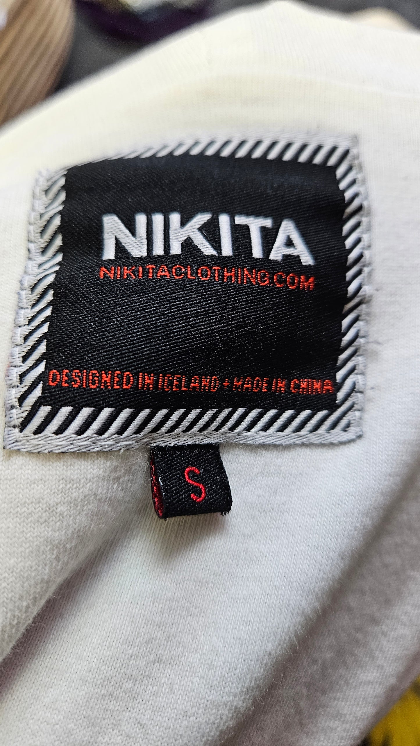 Nikita Hoodie Full Zip Up. Pockets Long Sleeve Size Small Jacket