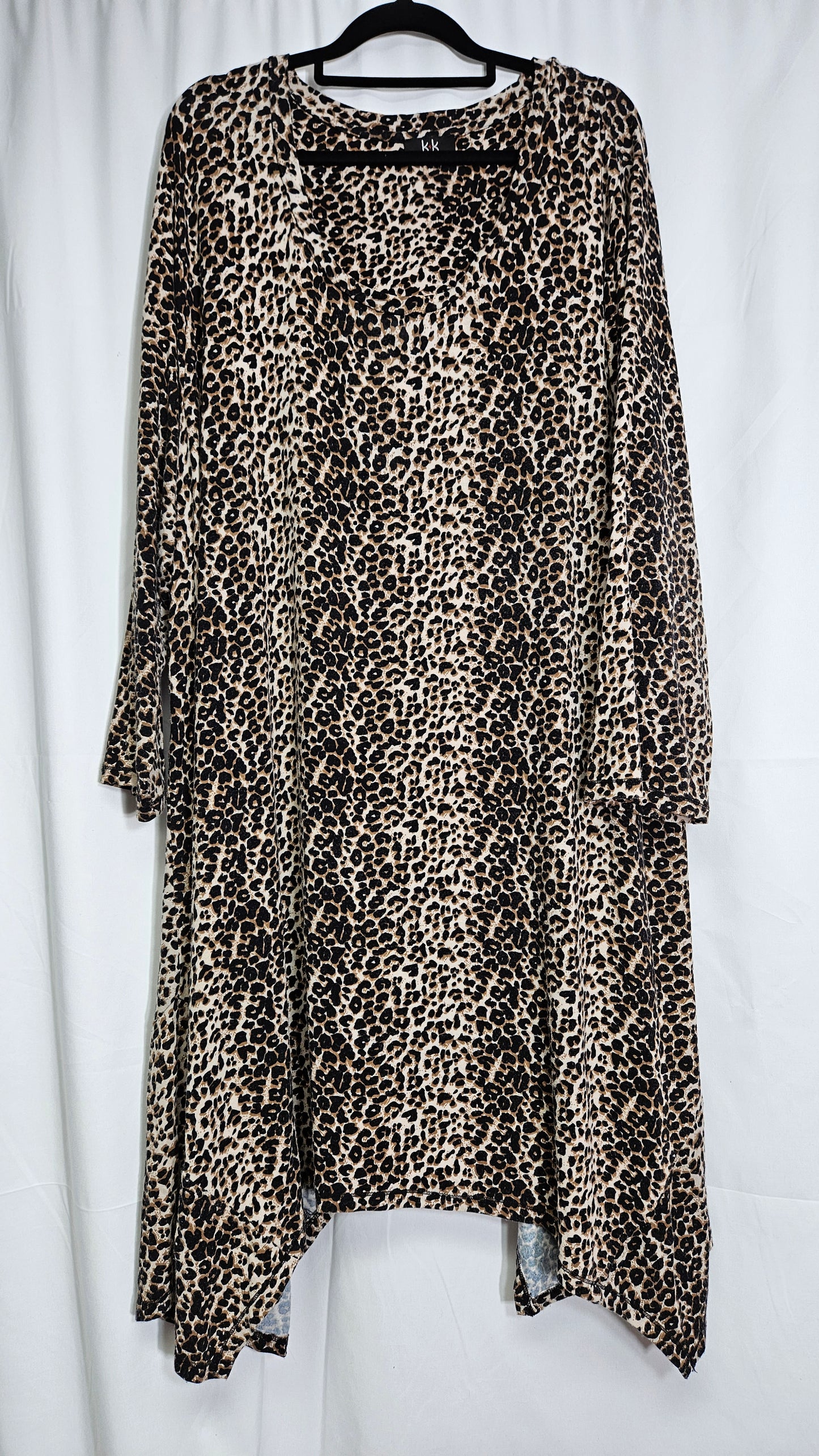 Oversized animal print Top - plus size Blouse