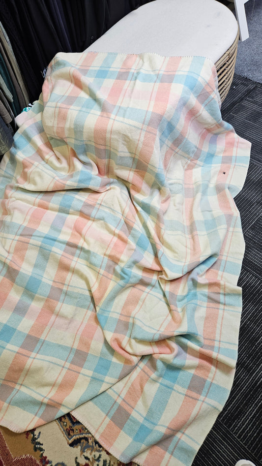 Vintage plaid blanket single bed size