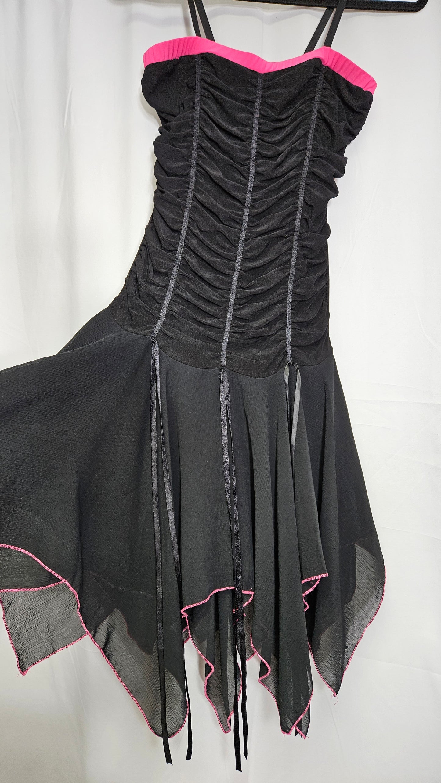 Lovely vintage Black & Pink Ruched dress- y2k asymmetrical hem Dress