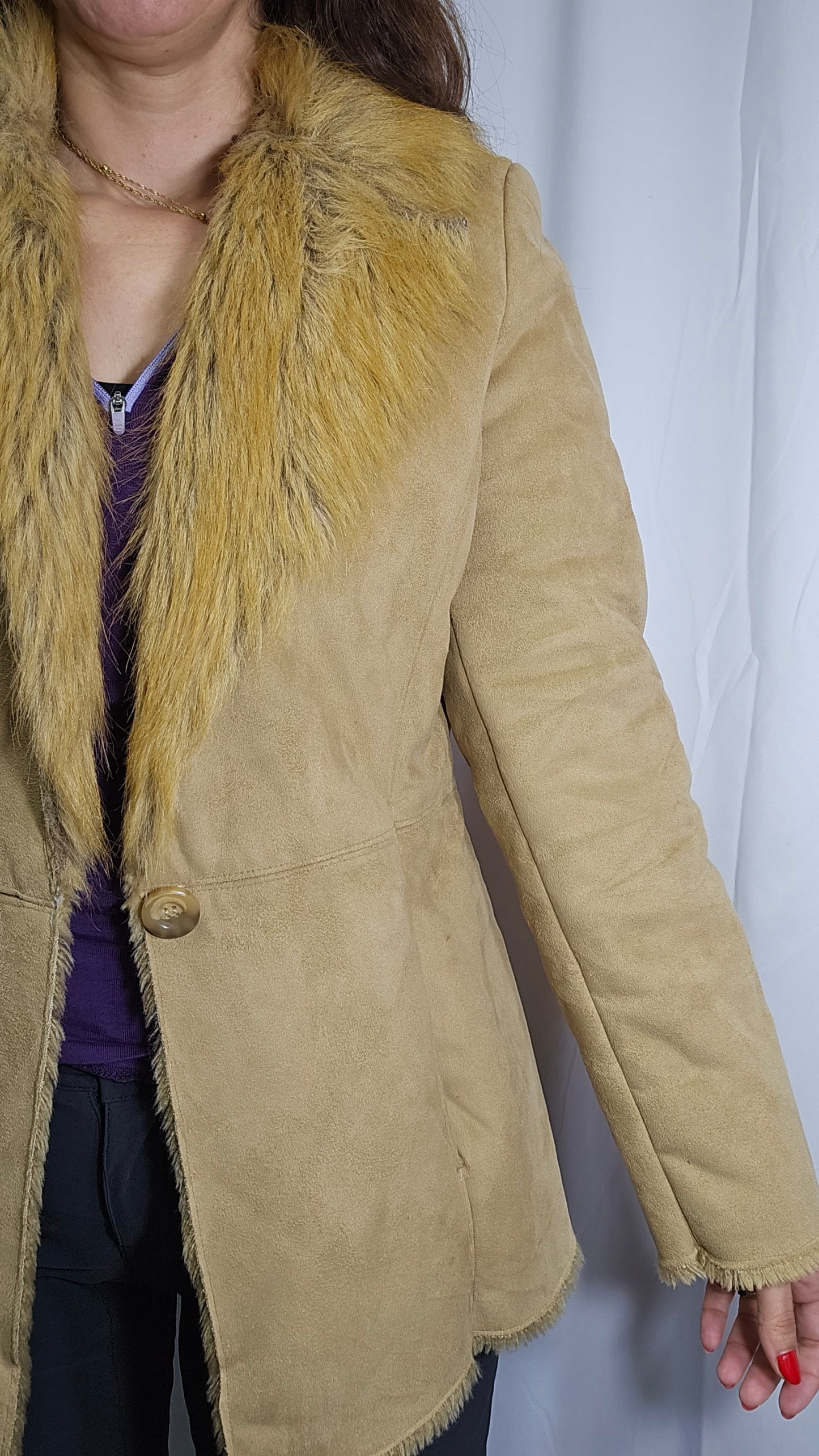 Fluffy tan Coat - Preloved Faux Fur Retro Style - Size 12. Fur Coat