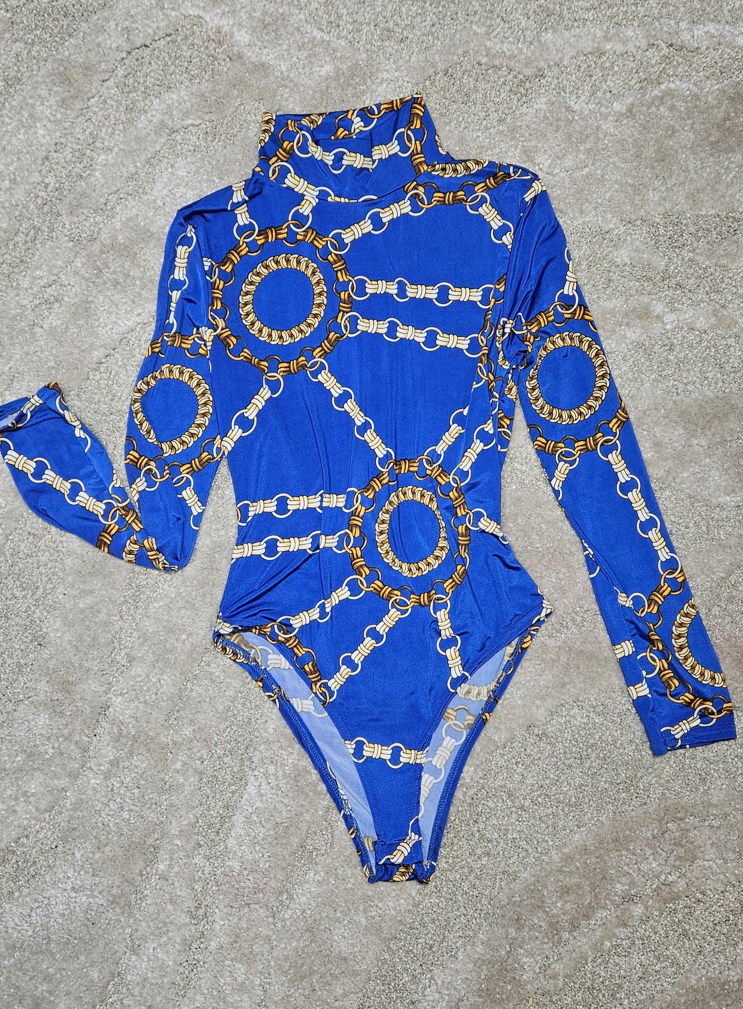 PETITE TURTLE NECK CHAIN PRINT BODYSUIT