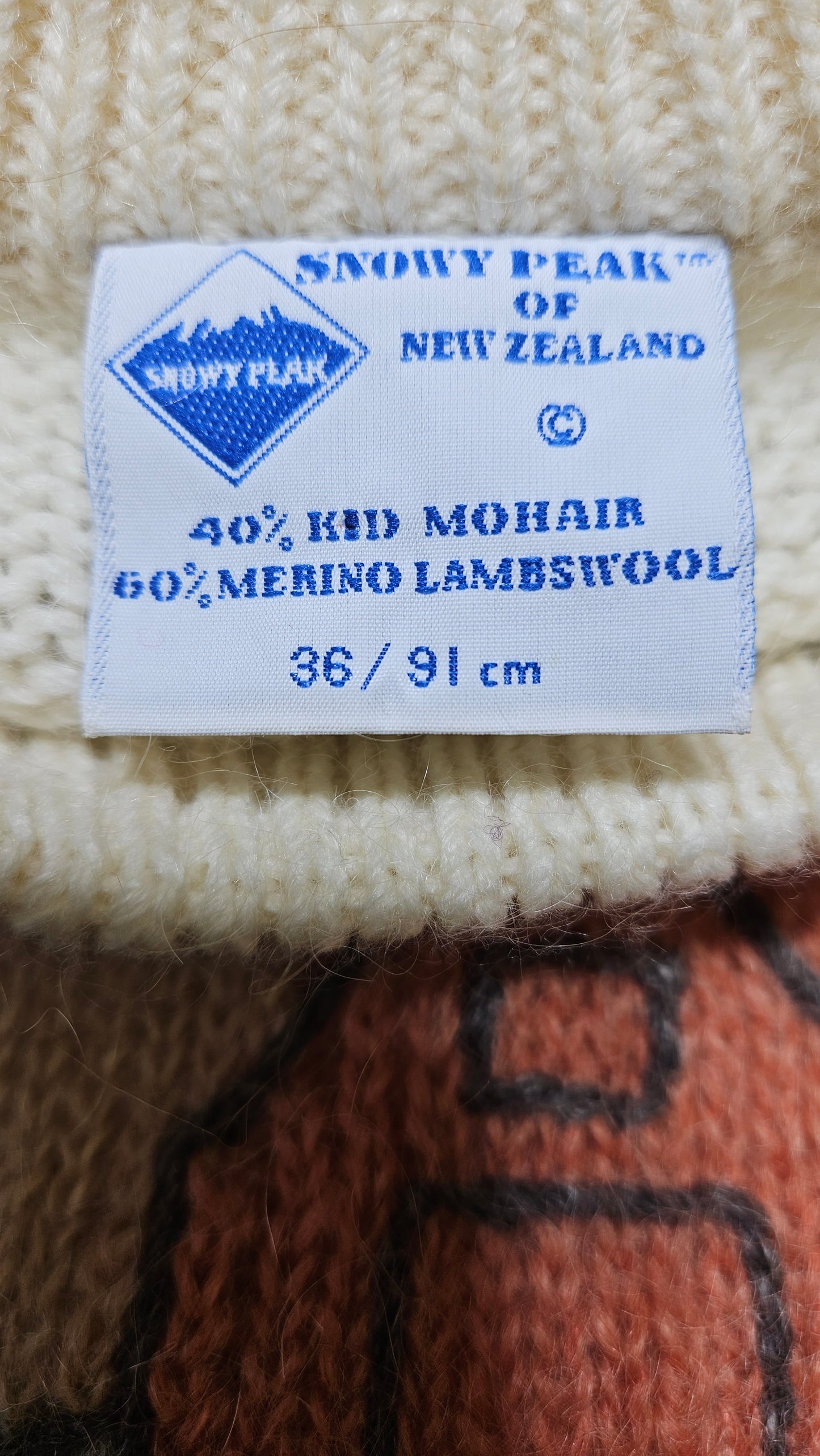 Vintage knit 40% mohair and 60% lambswool sweater