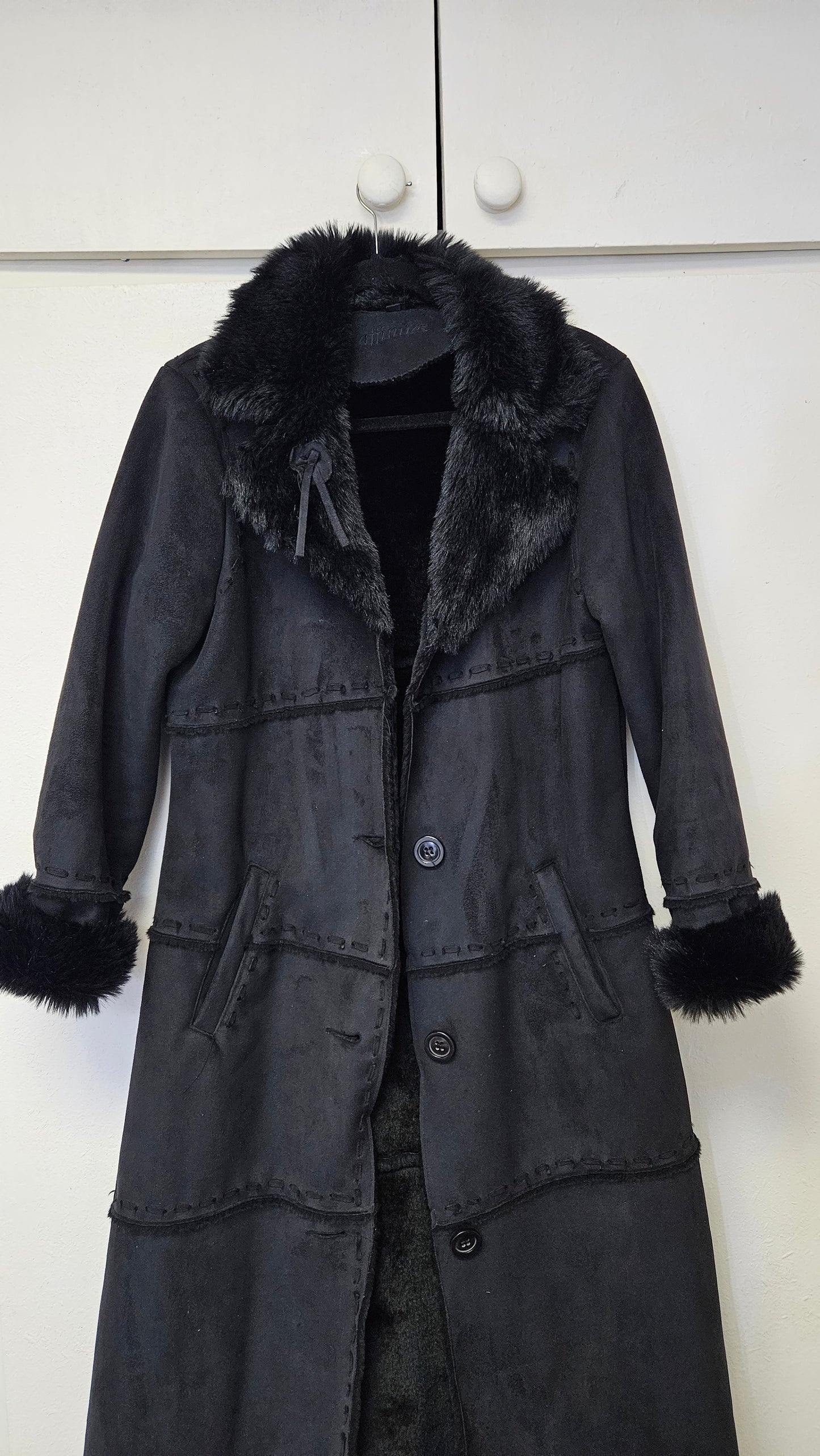 Long Coat Black Faux Fur Retro Style - Size 12