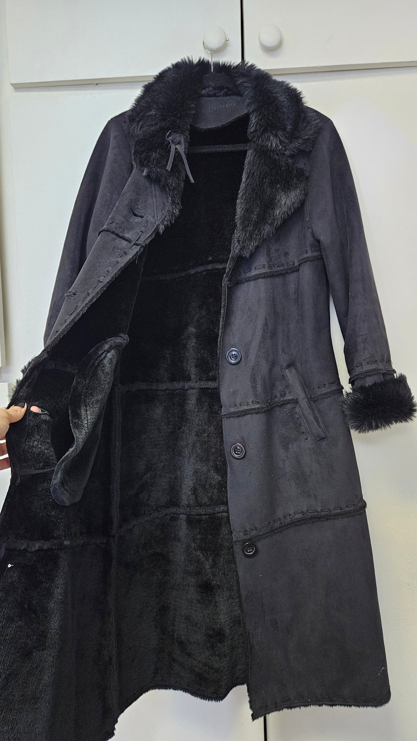 Long Coat Black Faux Fur Retro Style - Size 12