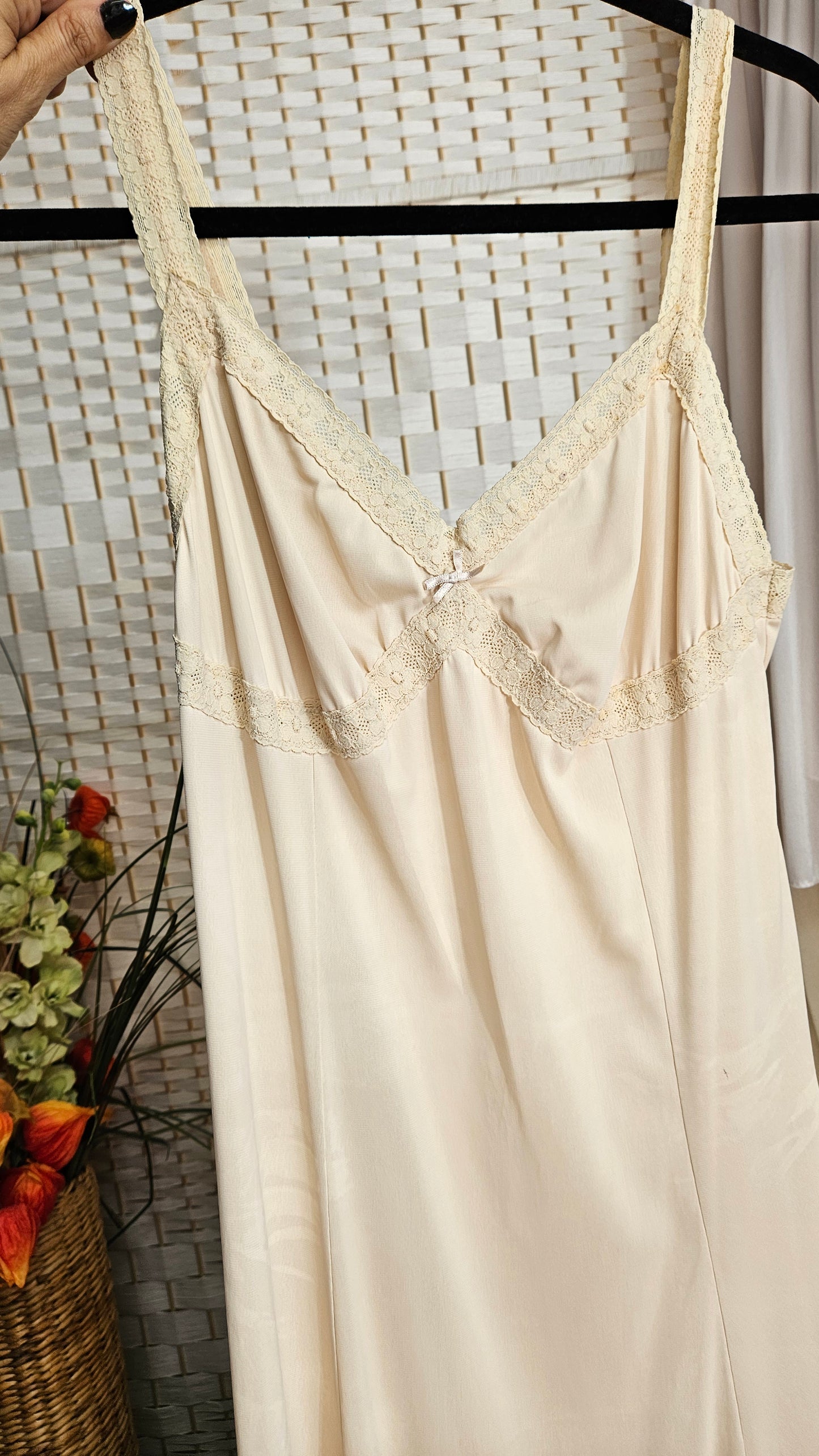 Vintage Slip wear - slip Dress- Night Gown - nighty