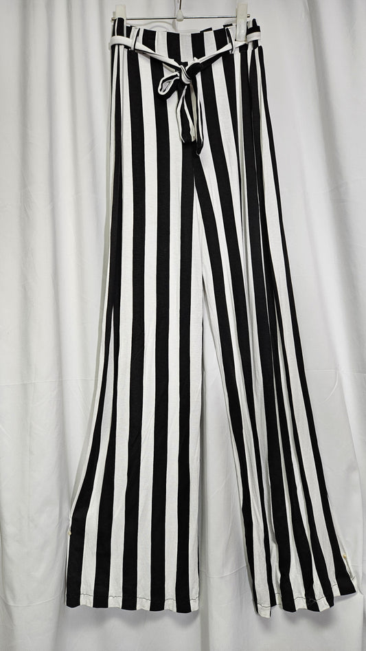 Stretchy Wide leg striped pants - Trousers Size 12