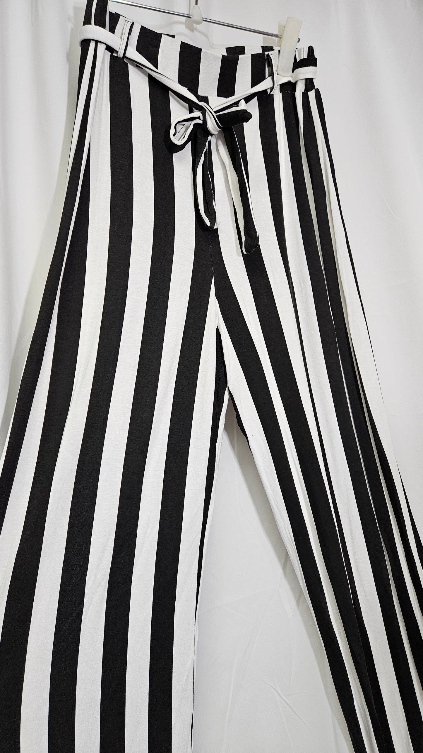 Stretchy Wide leg striped pants - Trousers Size 12