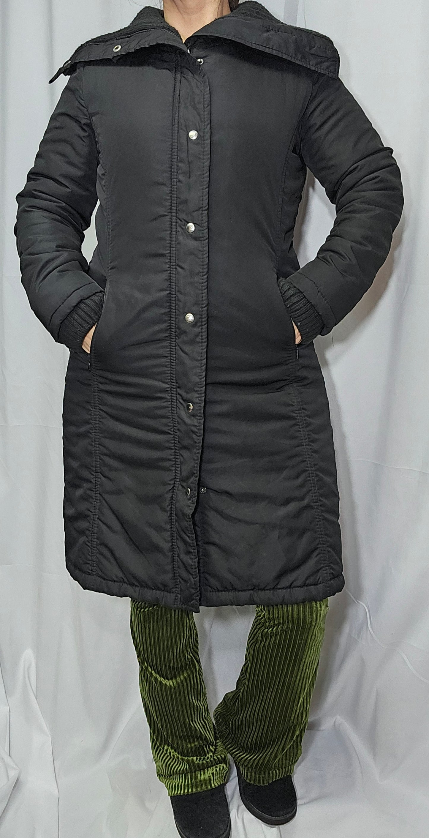 Mgo puffes warm winter Black jacket coat Size M