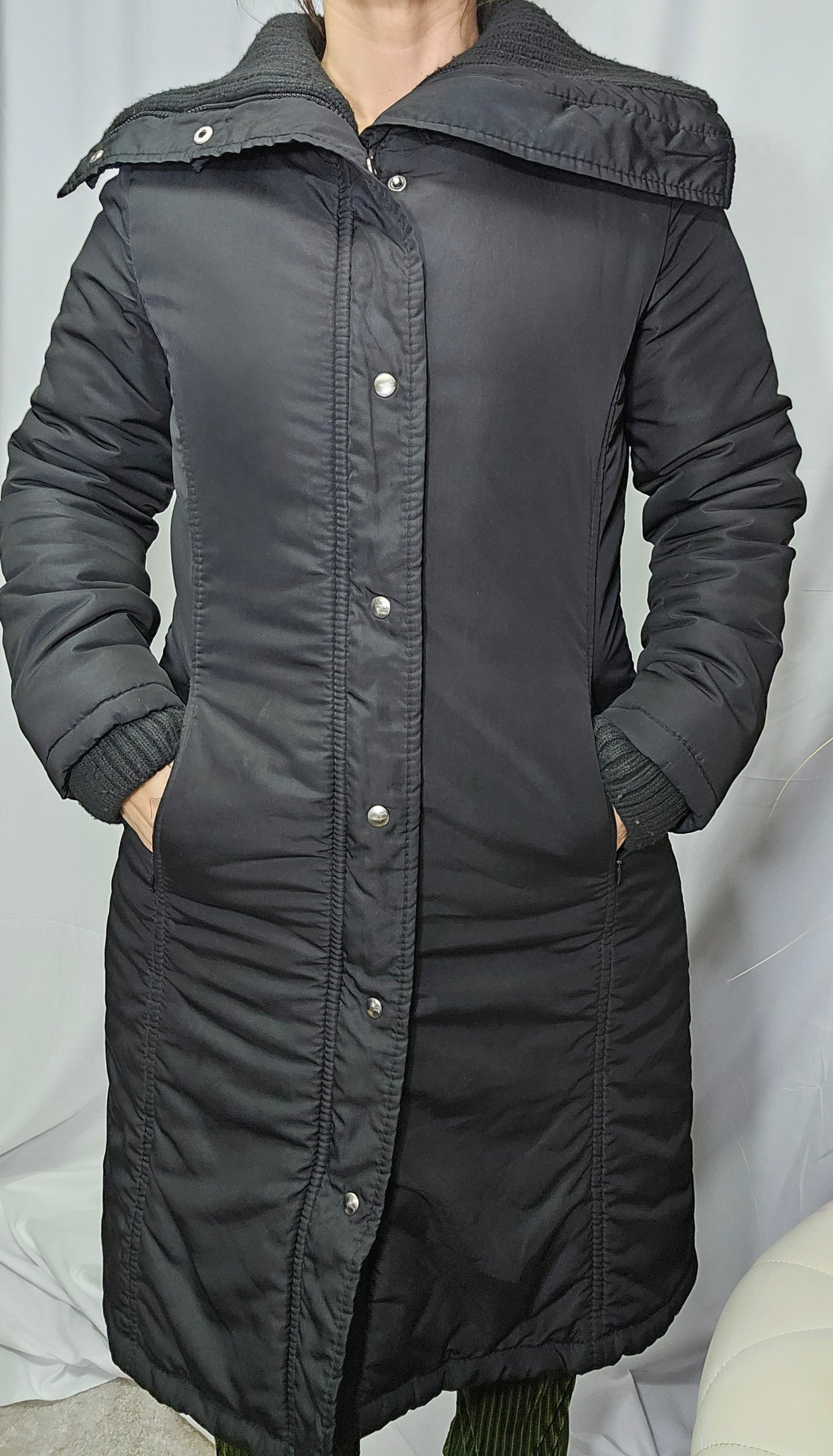 Mgo puffes warm winter Black jacket coat Size M