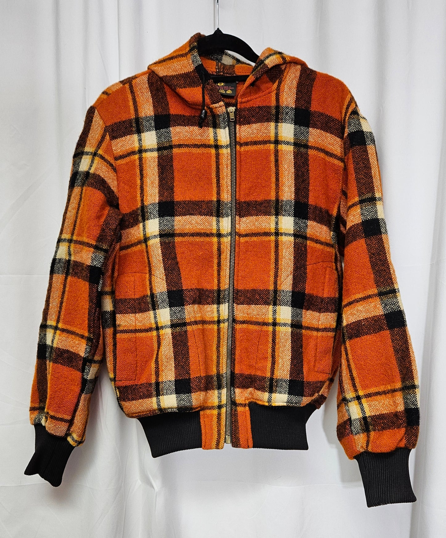 Hunters gold vintage plaid bomber jacket 100 % NZ wool