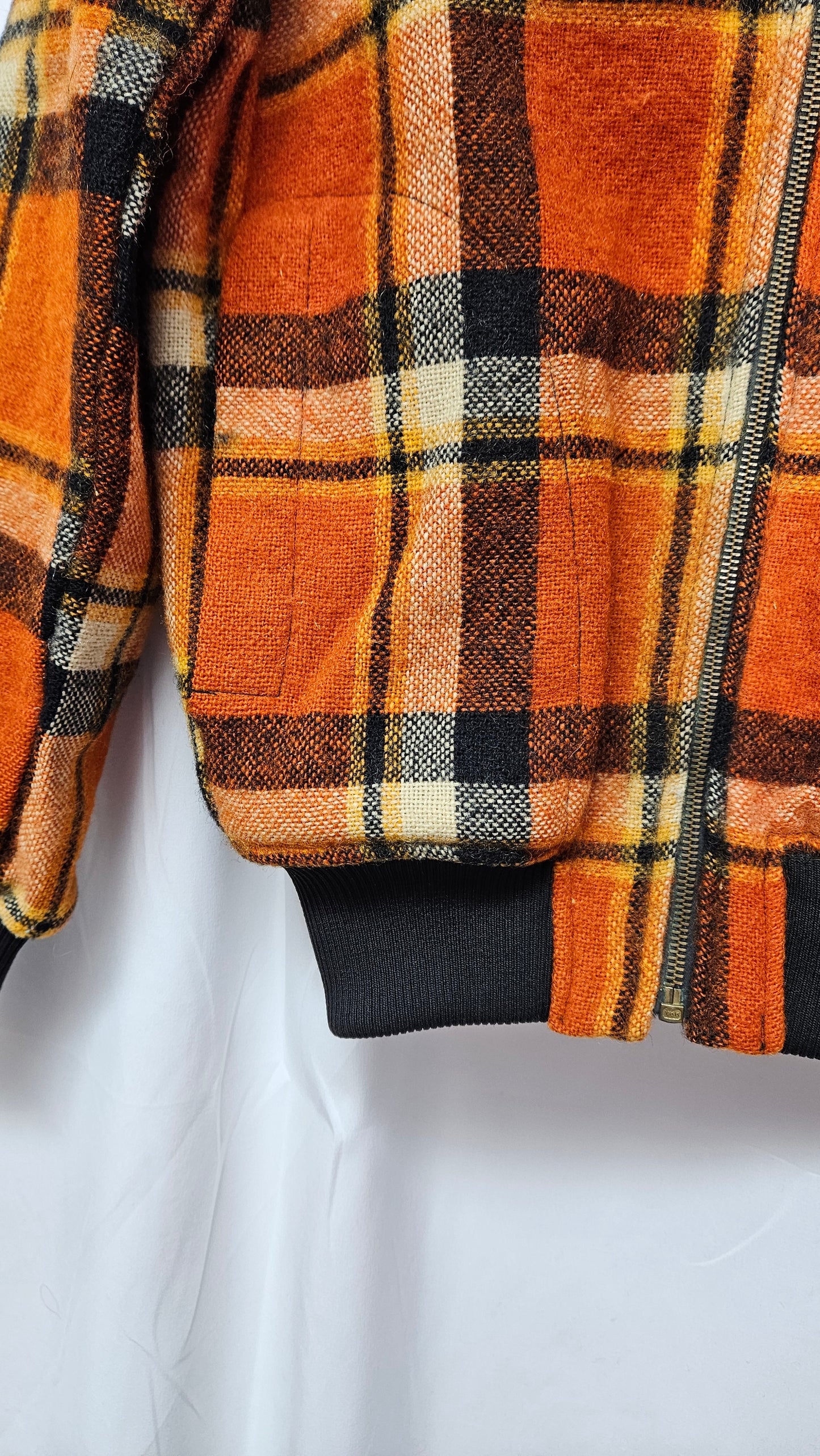 Hunters gold vintage plaid bomber jacket 100 % NZ wool