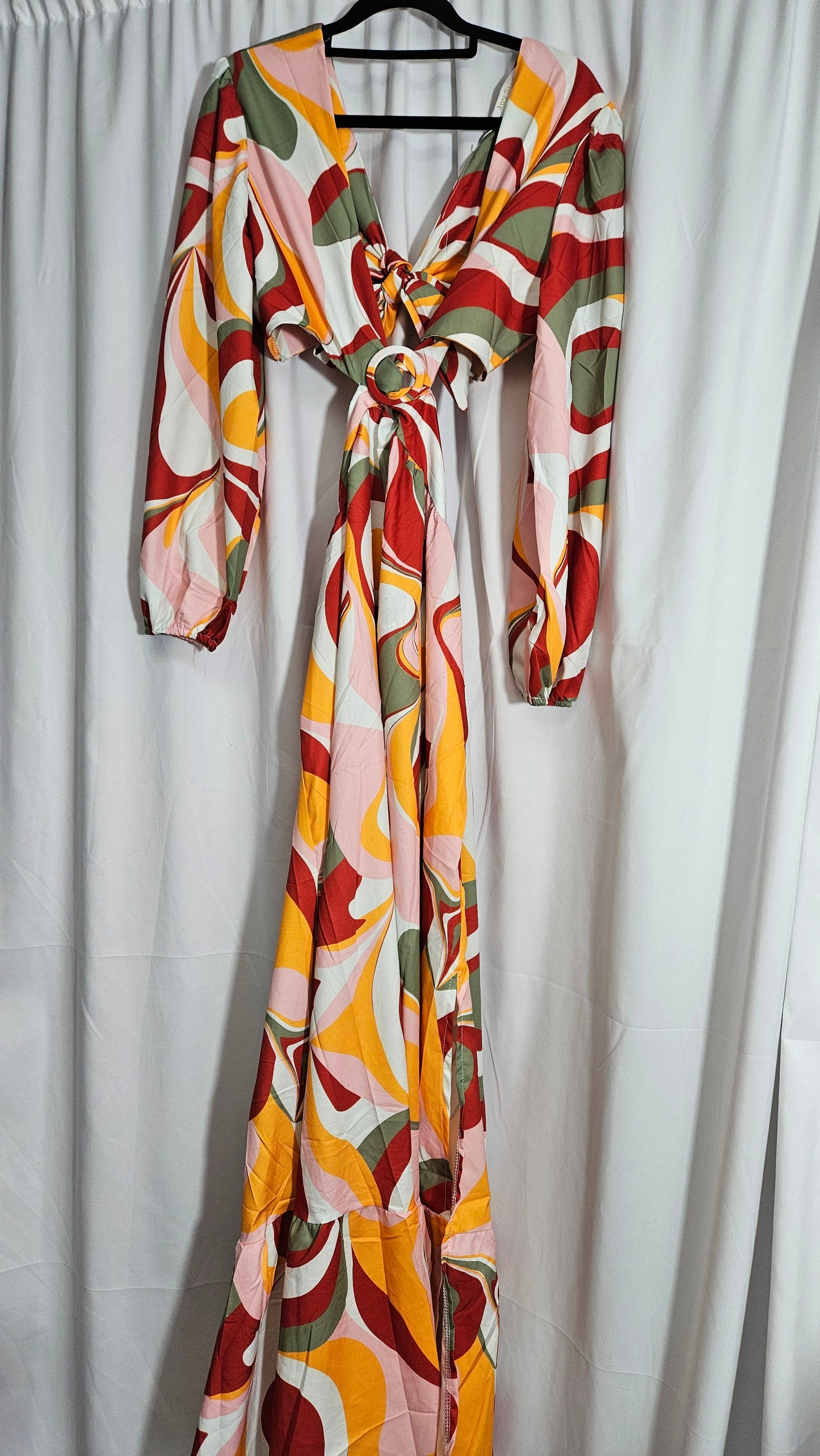 CUT OUT TIE BACK MAXI DRESS size S-M