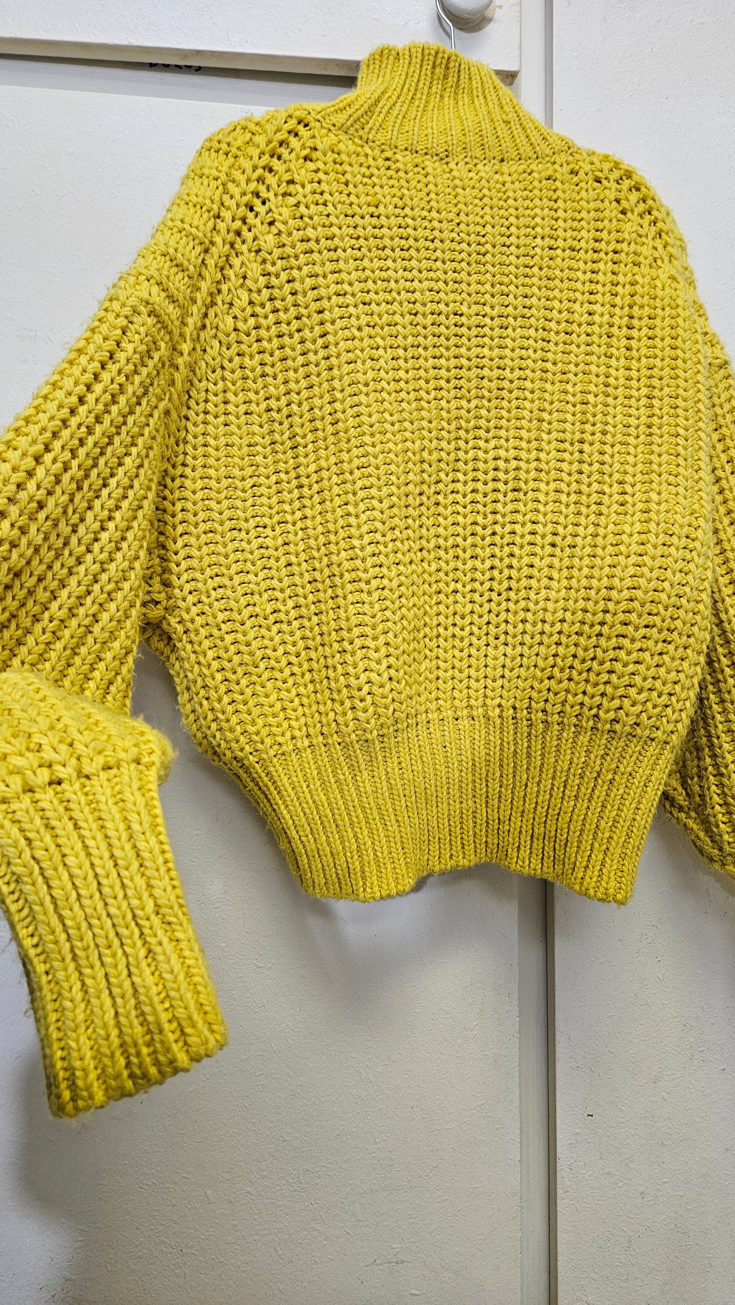 H&M Turtleneck Knit yellow Sweater Size S