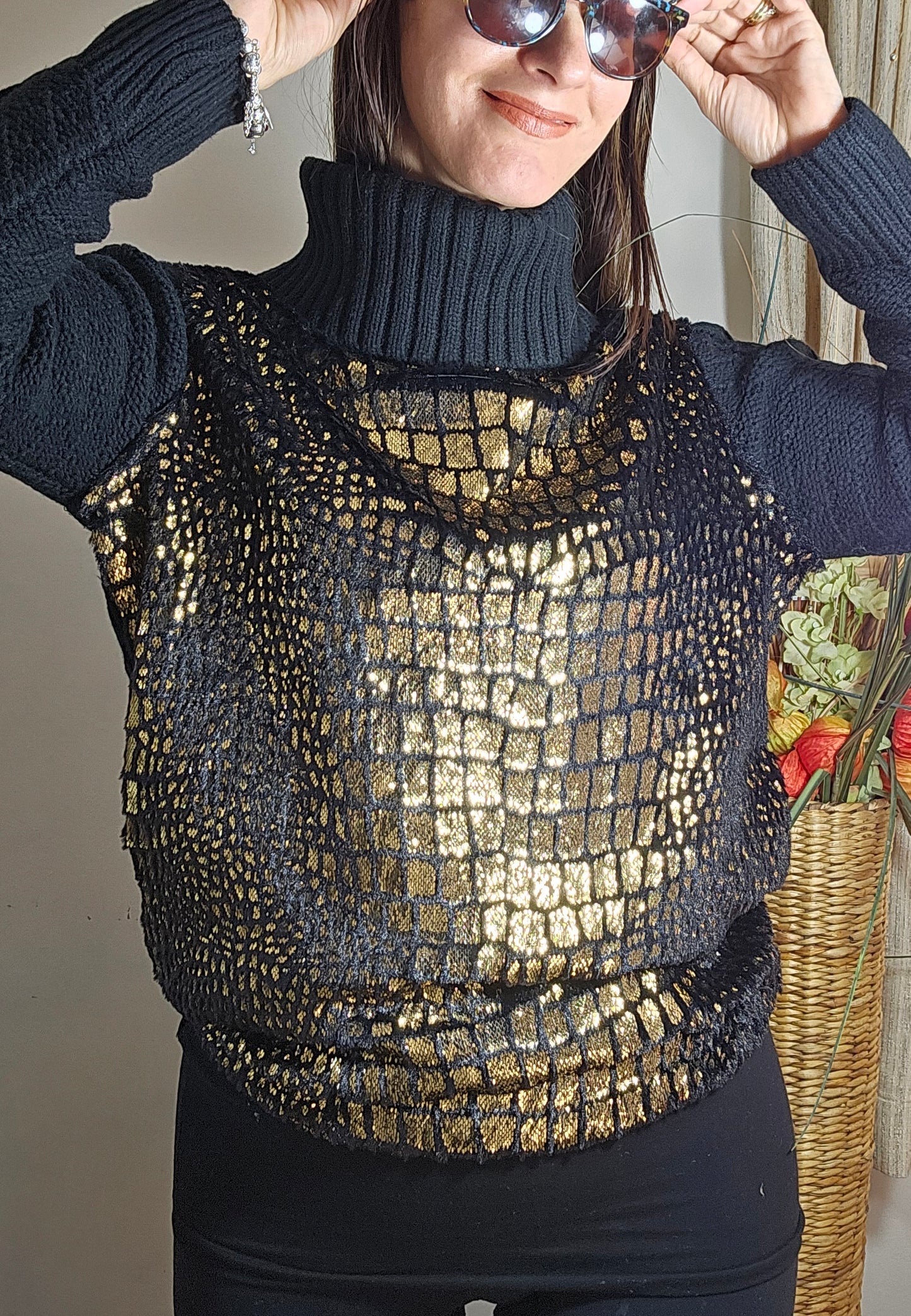 Adorable Black & Gold Soft Metallic turtle Sweater