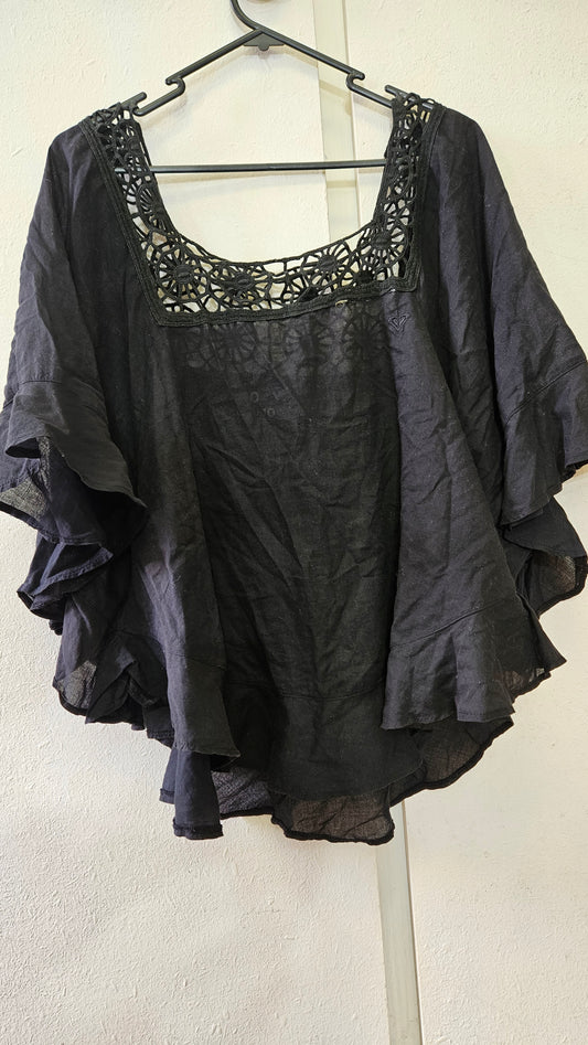 Bohemian black Roxy blouse size 10