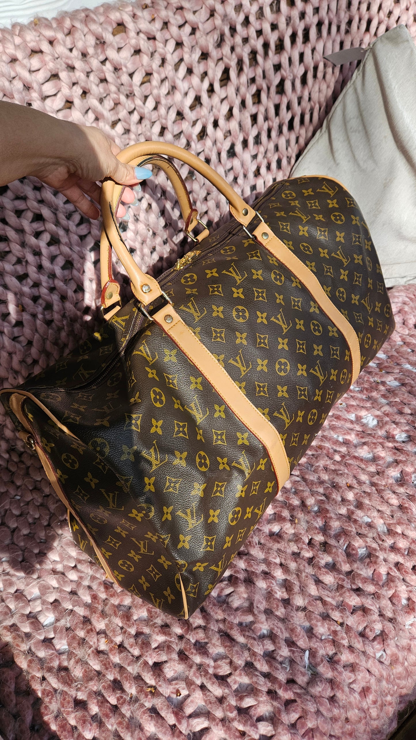 Second hand Louis Vuitton Monogram hand Bag