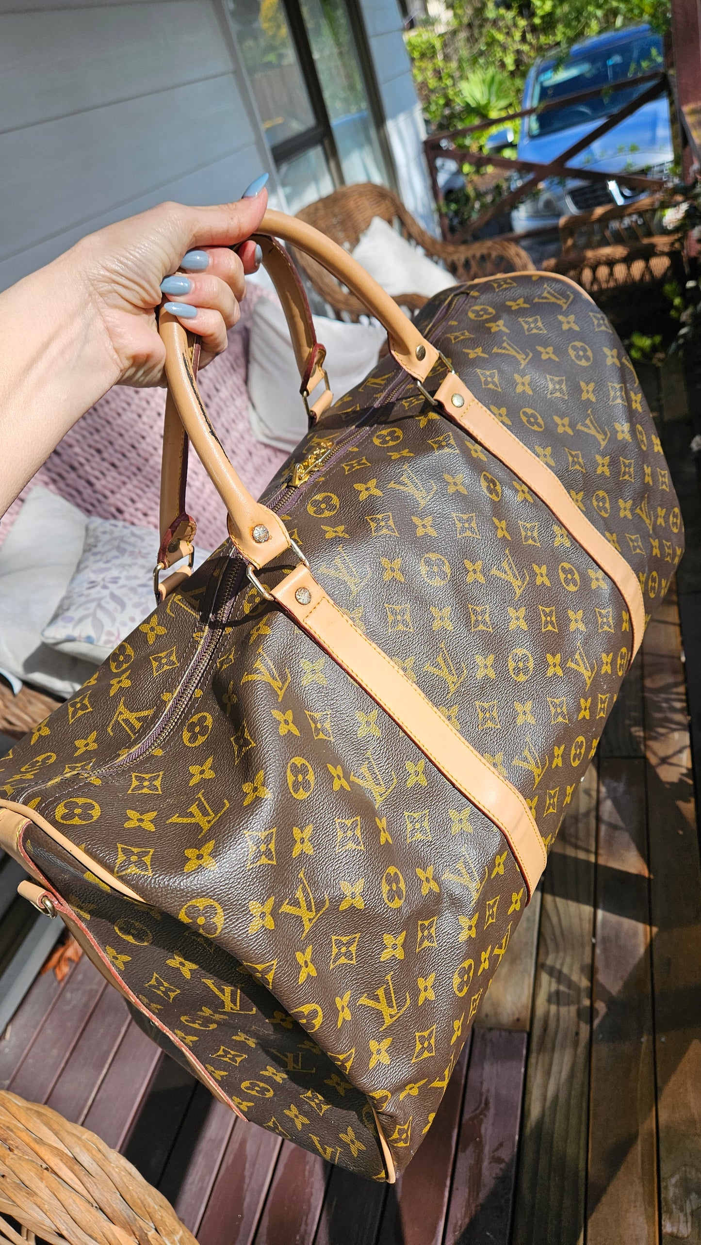 Second hand Louis Vuitton Monogram hand Bag