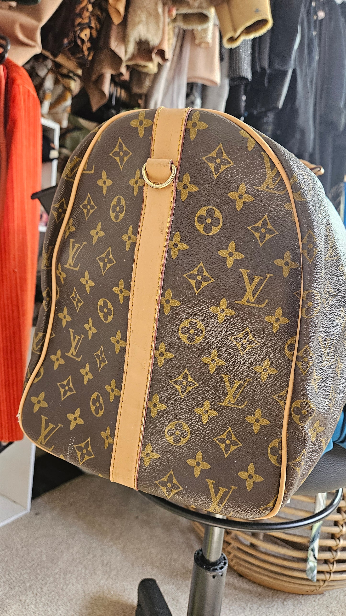 Second hand Louis Vuitton Monogram hand Bag