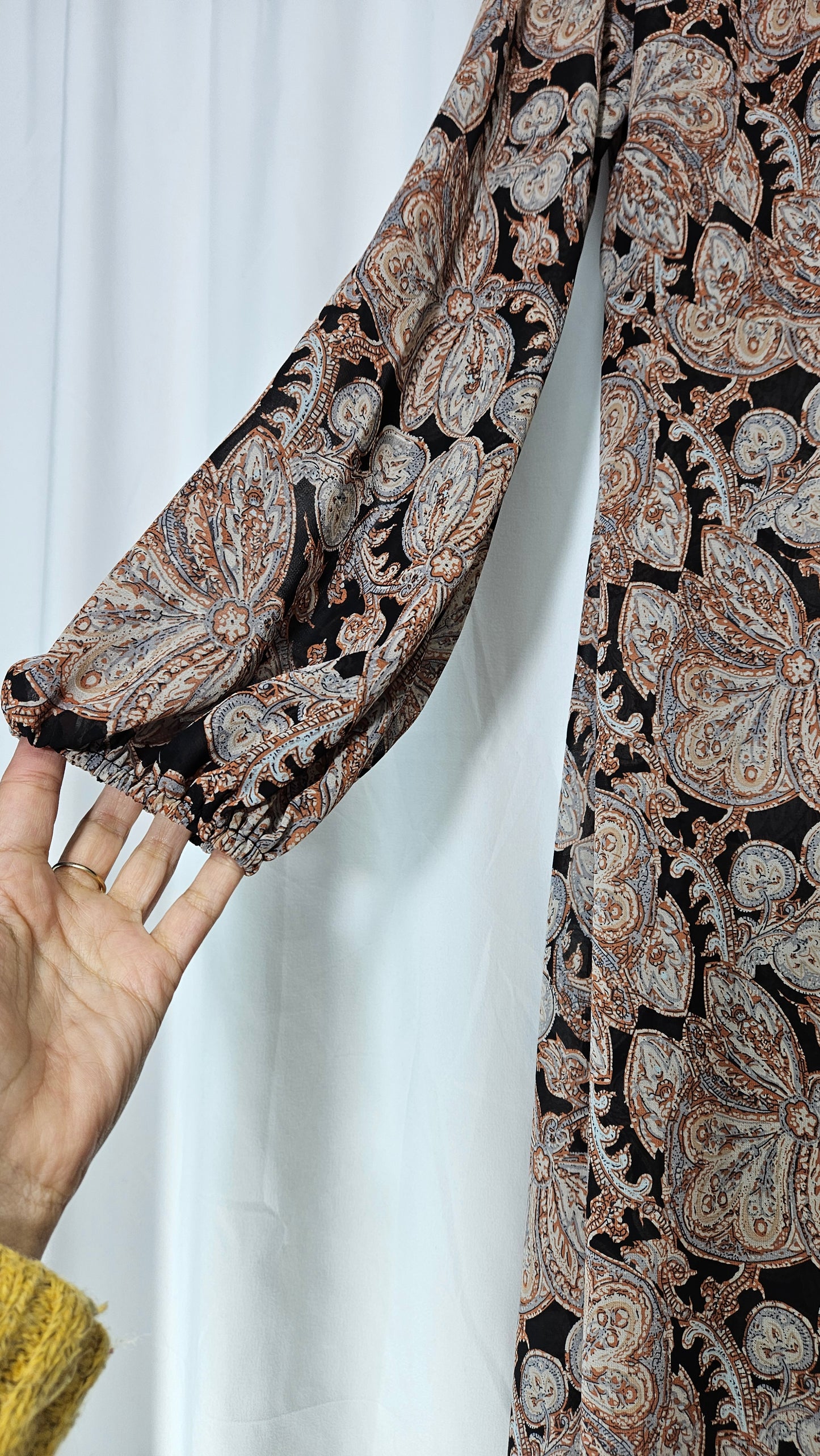 Paisley chiffon button through Kimono Sleeve Caftan style