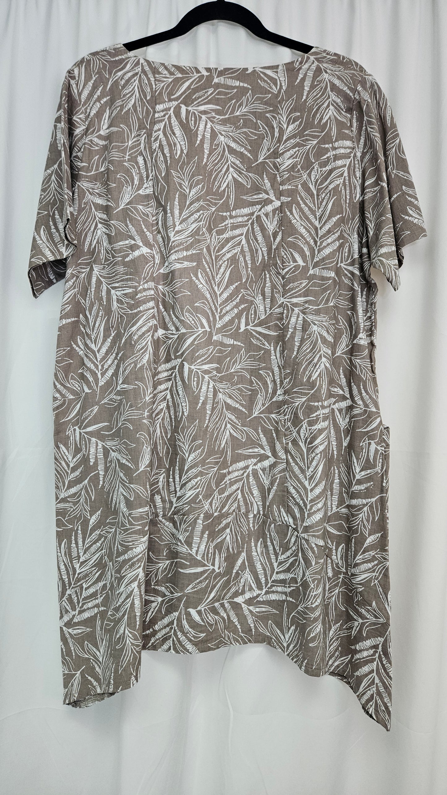 VIRTUELLE ts TAKING SHAPE  dress top tunic  sz 12 /  Sketchy Leaf Linen/Cotton Top