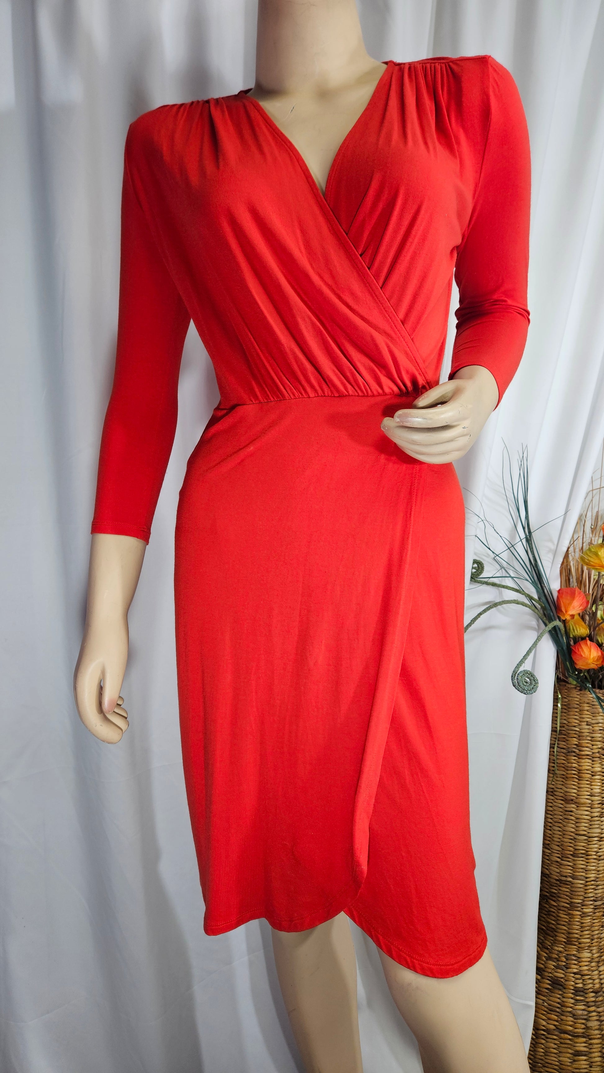 h&m wrap dress red HM Red Jacquard-weave Dress