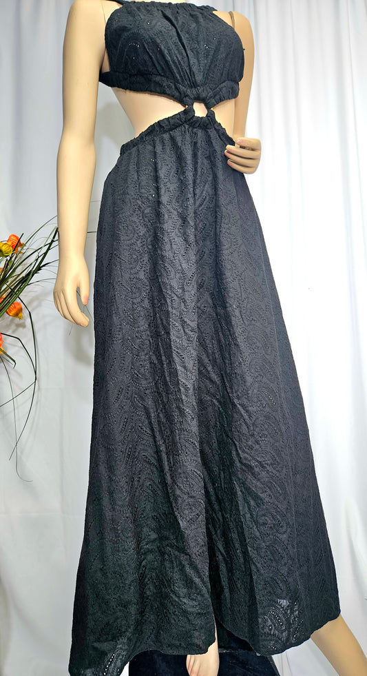 Broderie Black - Maxi Dress