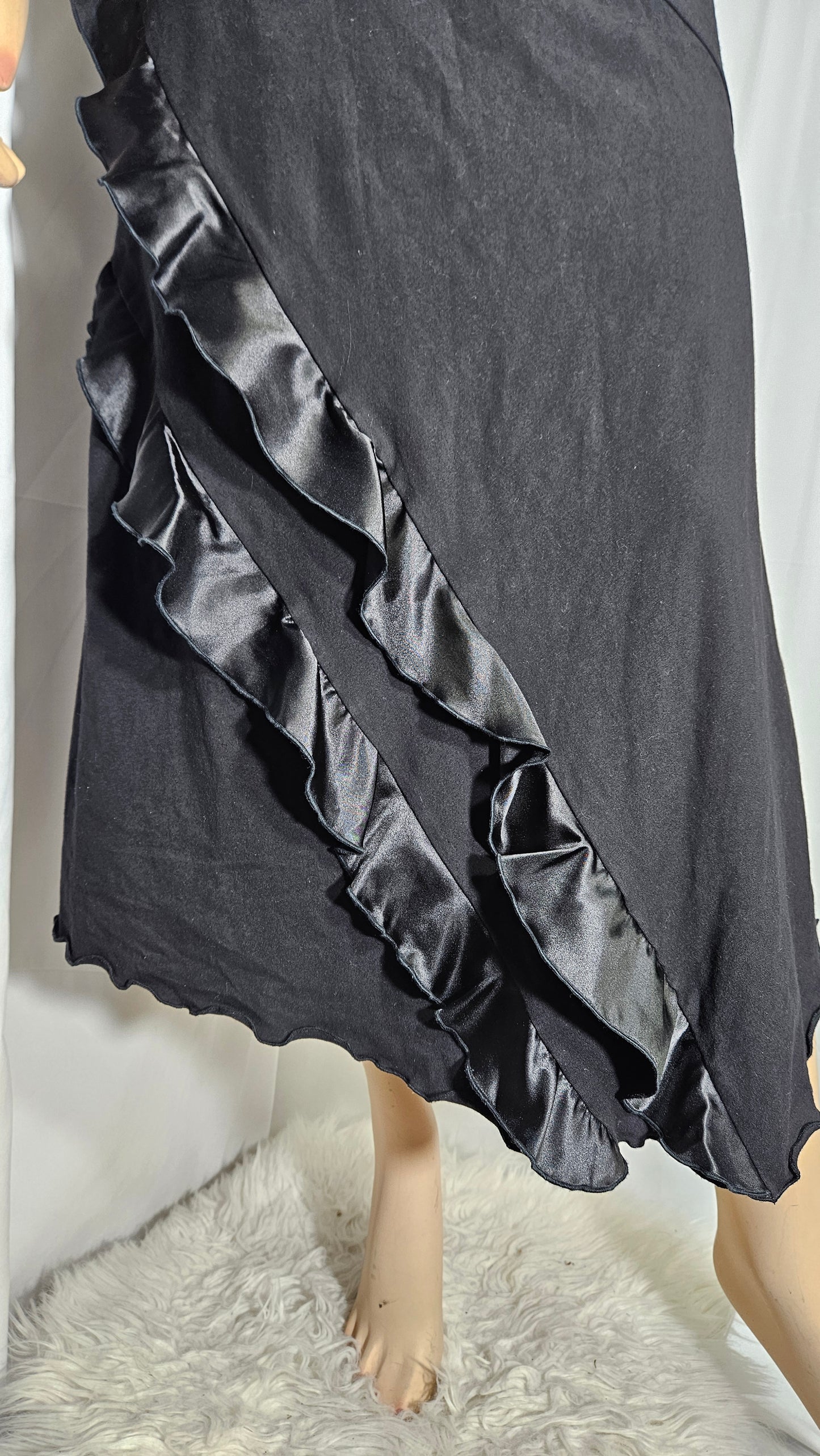 Grace Hill Solid Ruffle Trim Skirt, Casual Asymmetrical Skirt For Spring & Summer, Women’s Clothing Skirt Black Skirt - buy Preloved Skirt