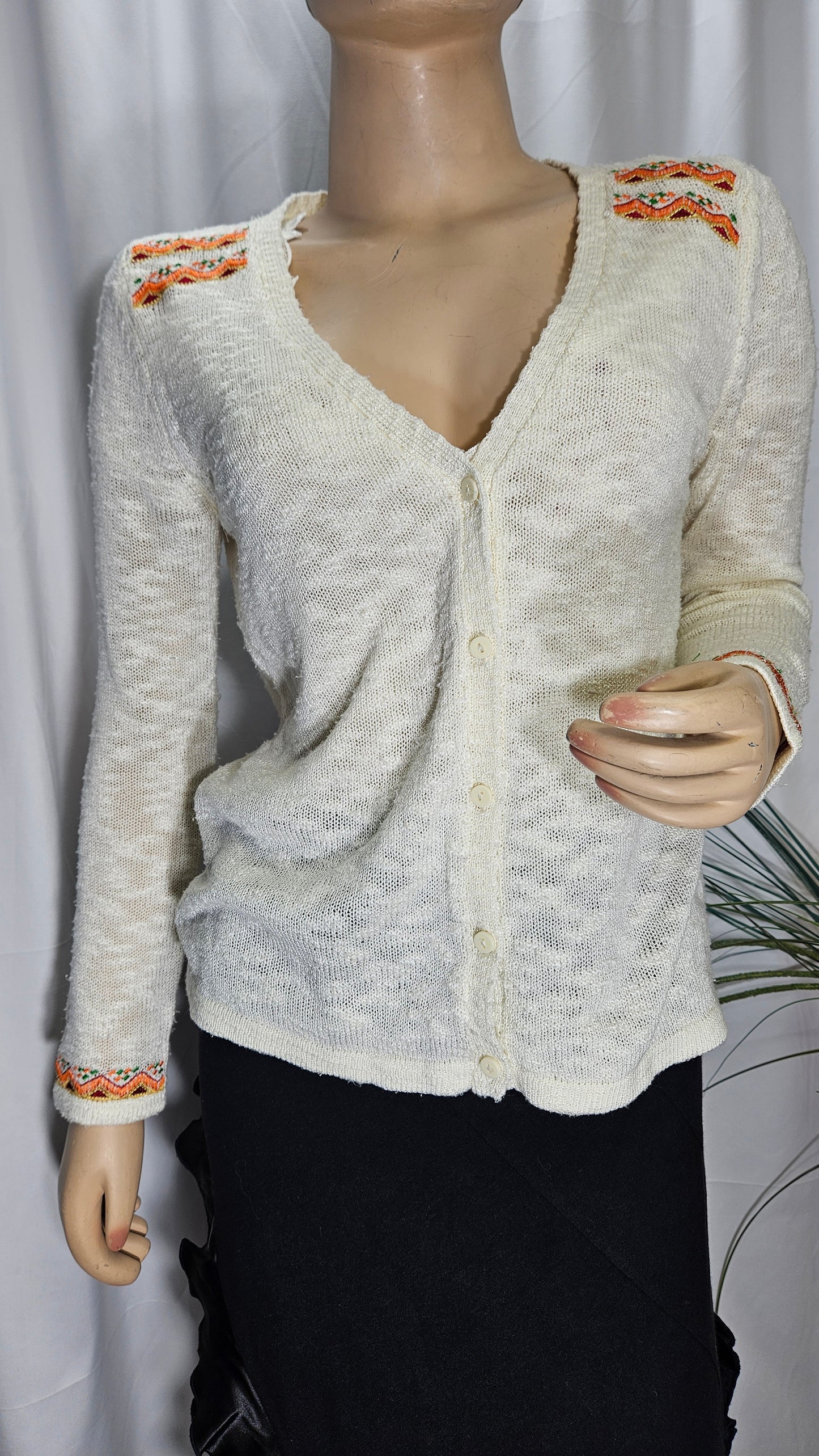 Toyouth Button up coat - cardigan. Cream color Cardi