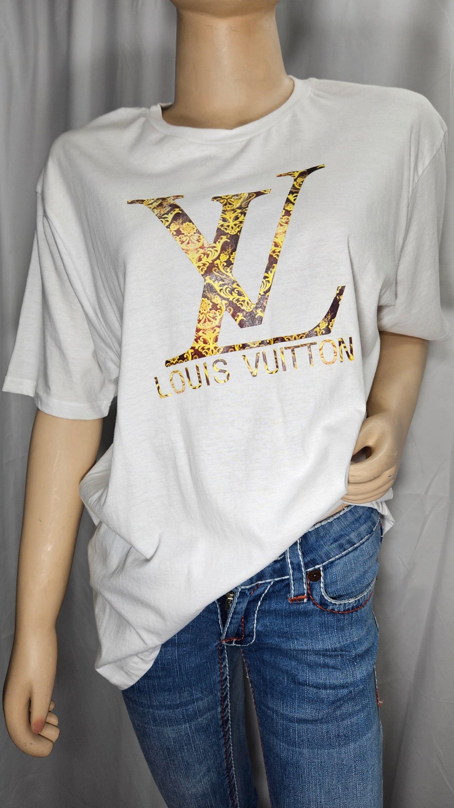 Gorgeous L Vuitton T-shirt Crewneck Top