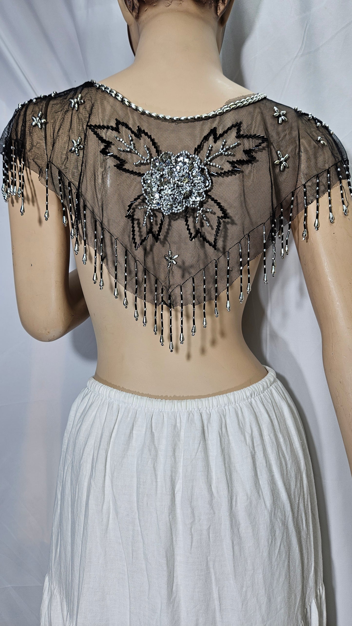 Vintage beaded capelet, victorian style - Top