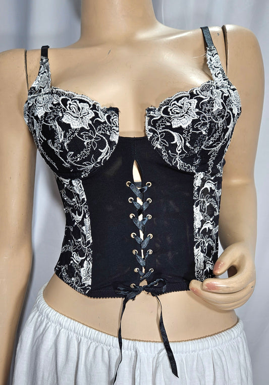 Sleek Corset-Style Bra - Size Small, Great Preloved Condition