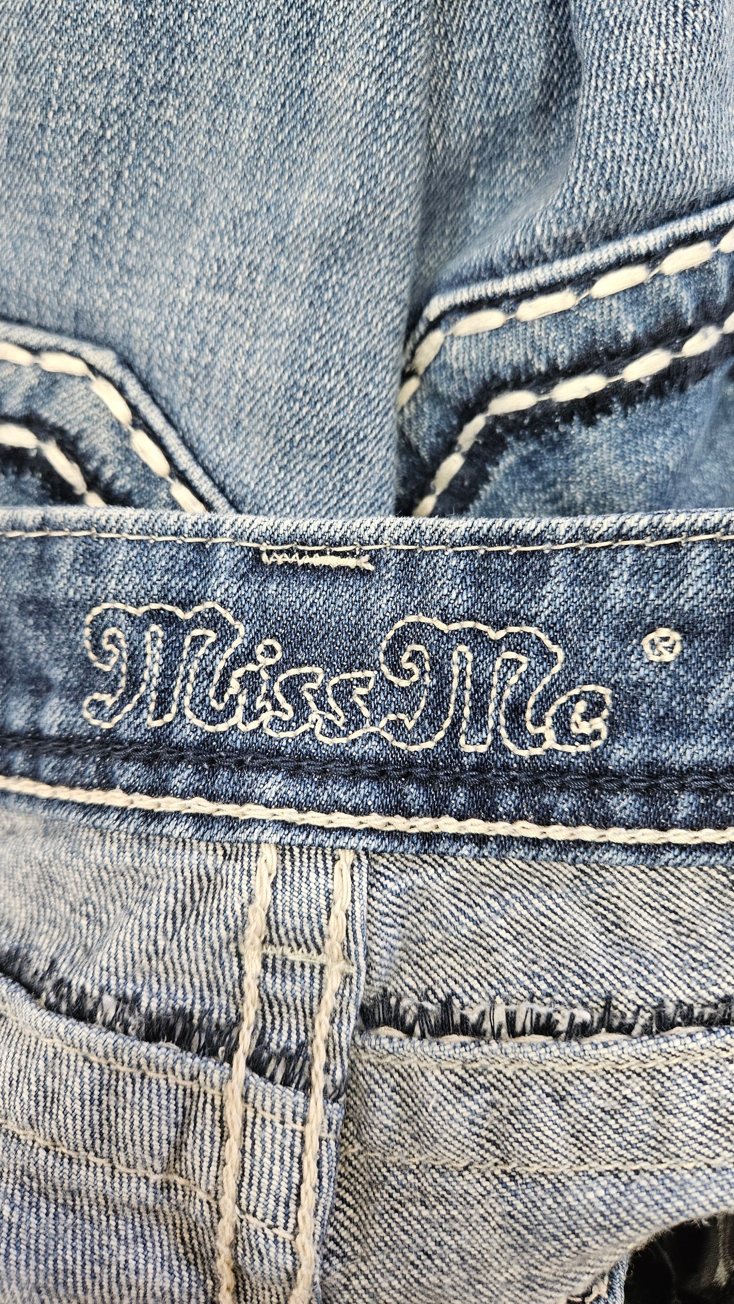 Y2K vintage low waist Miss Me Women's Blue Jeans