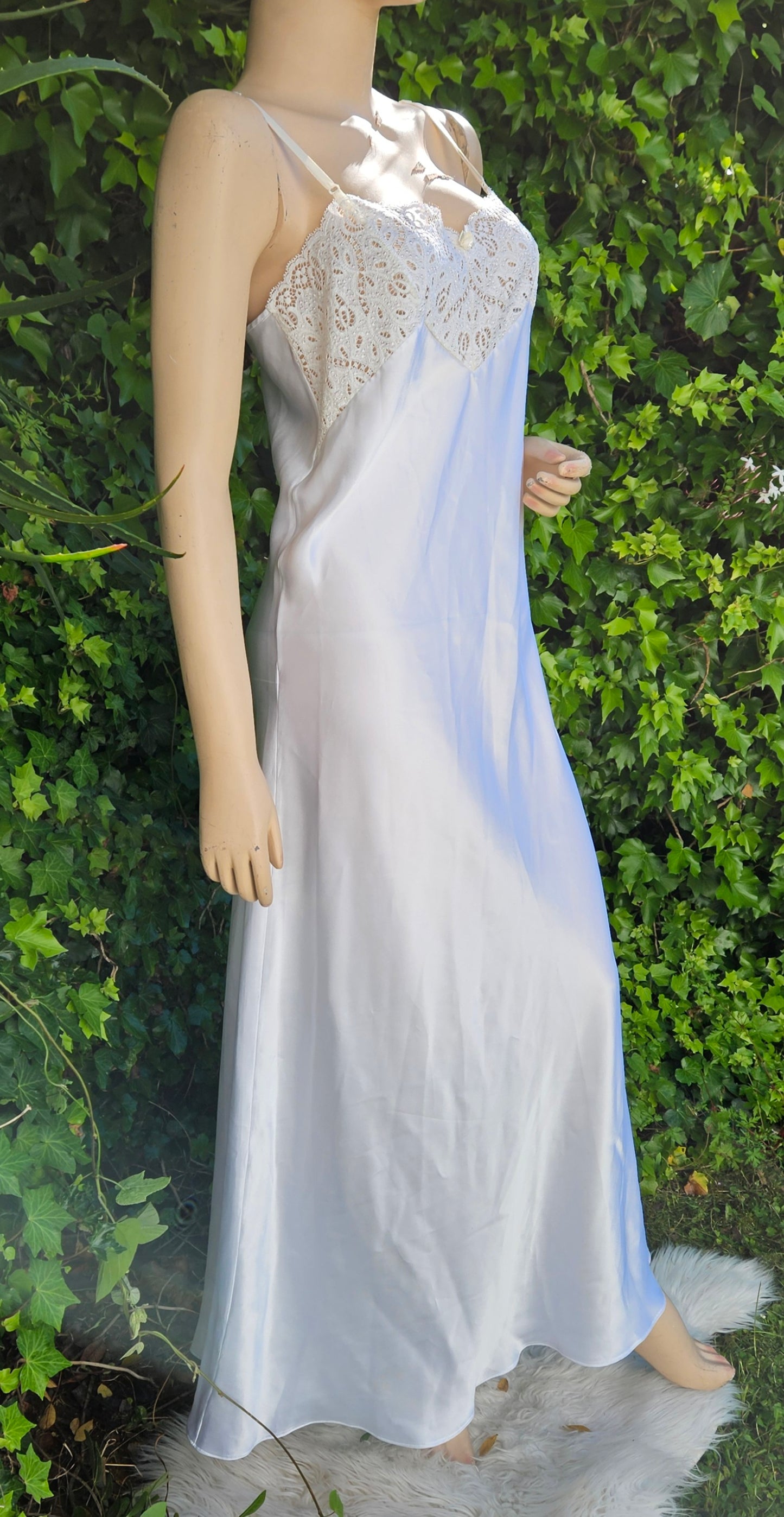 White Vintage Slip Dress – Slipwear/Nighty(best fit 12-14)