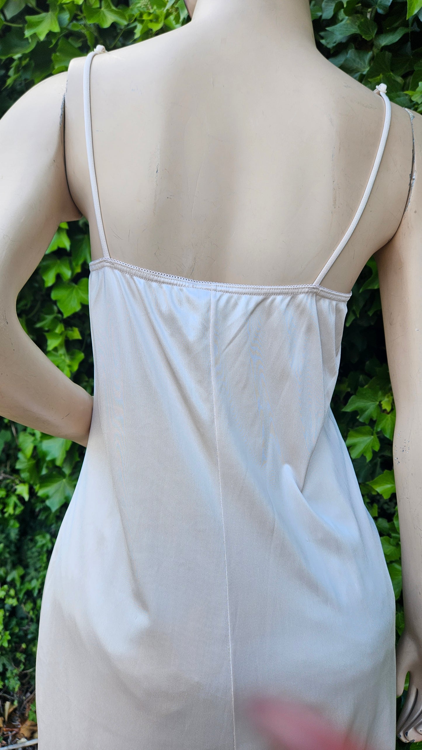 Preloved Vintage Slip wear - slip Dress- Night Gown - nighty